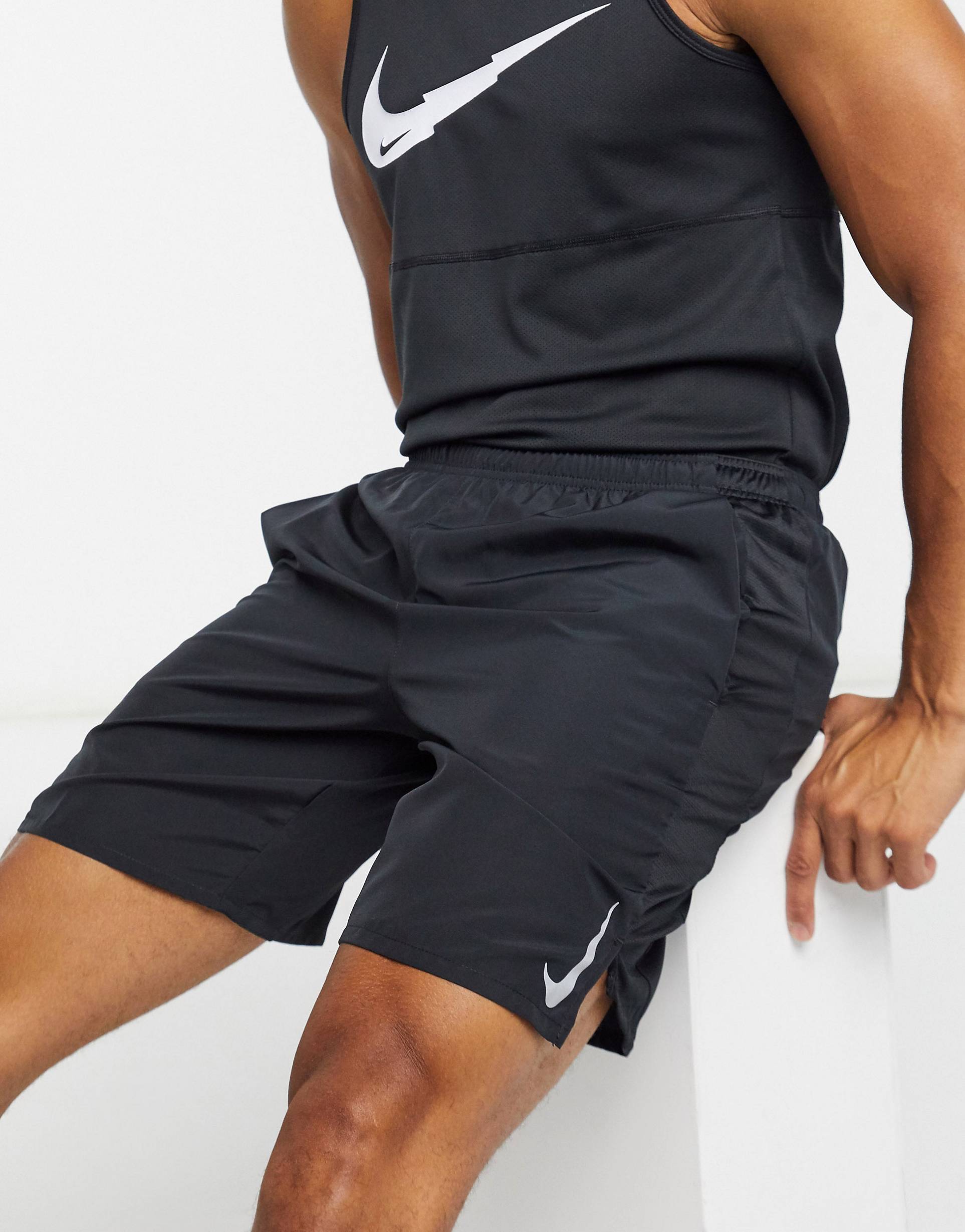 Quần Short Thể Thao Nam Nike Challenger Running
