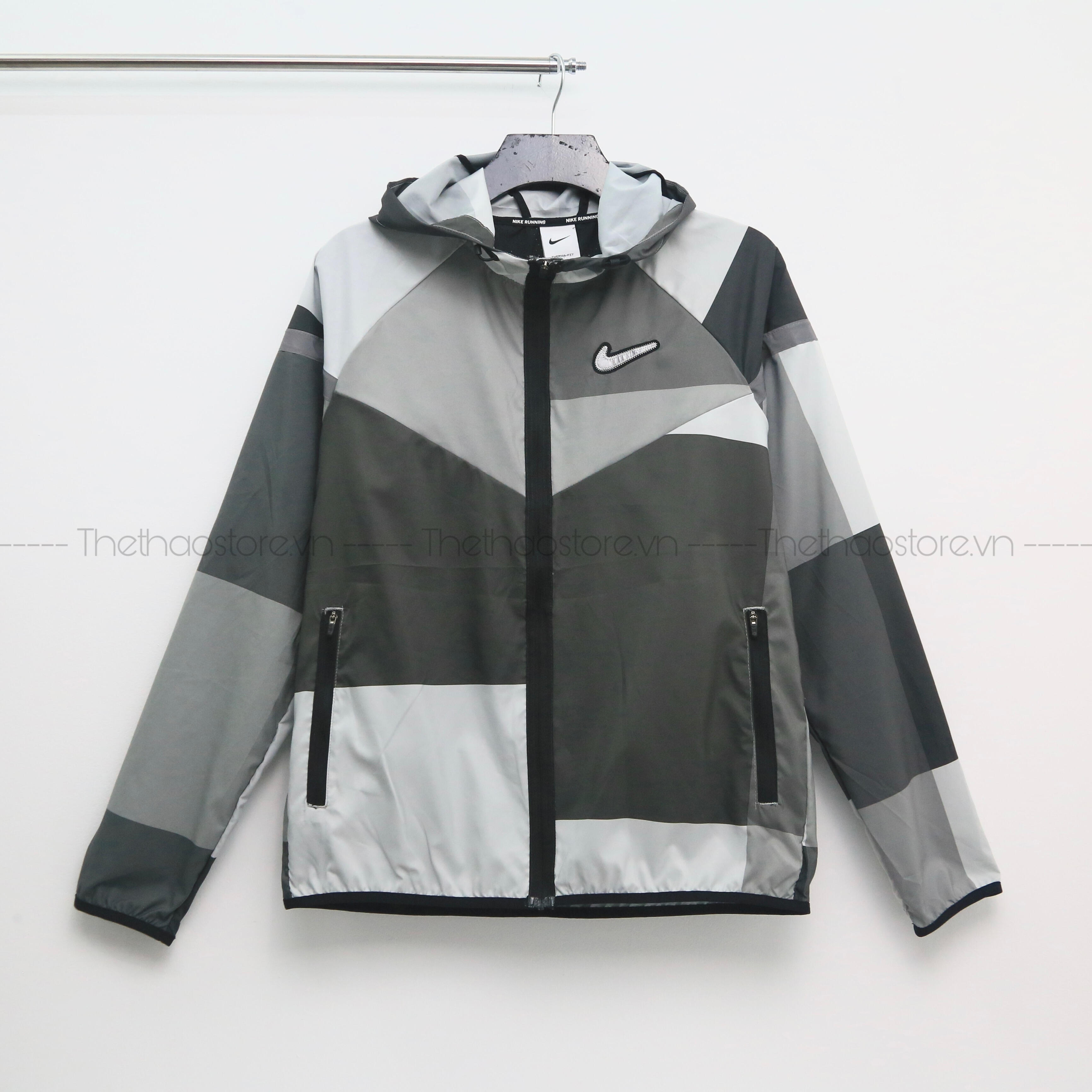 Áo Khoác Gió Nike Windrunner Wild Run CK0684-070