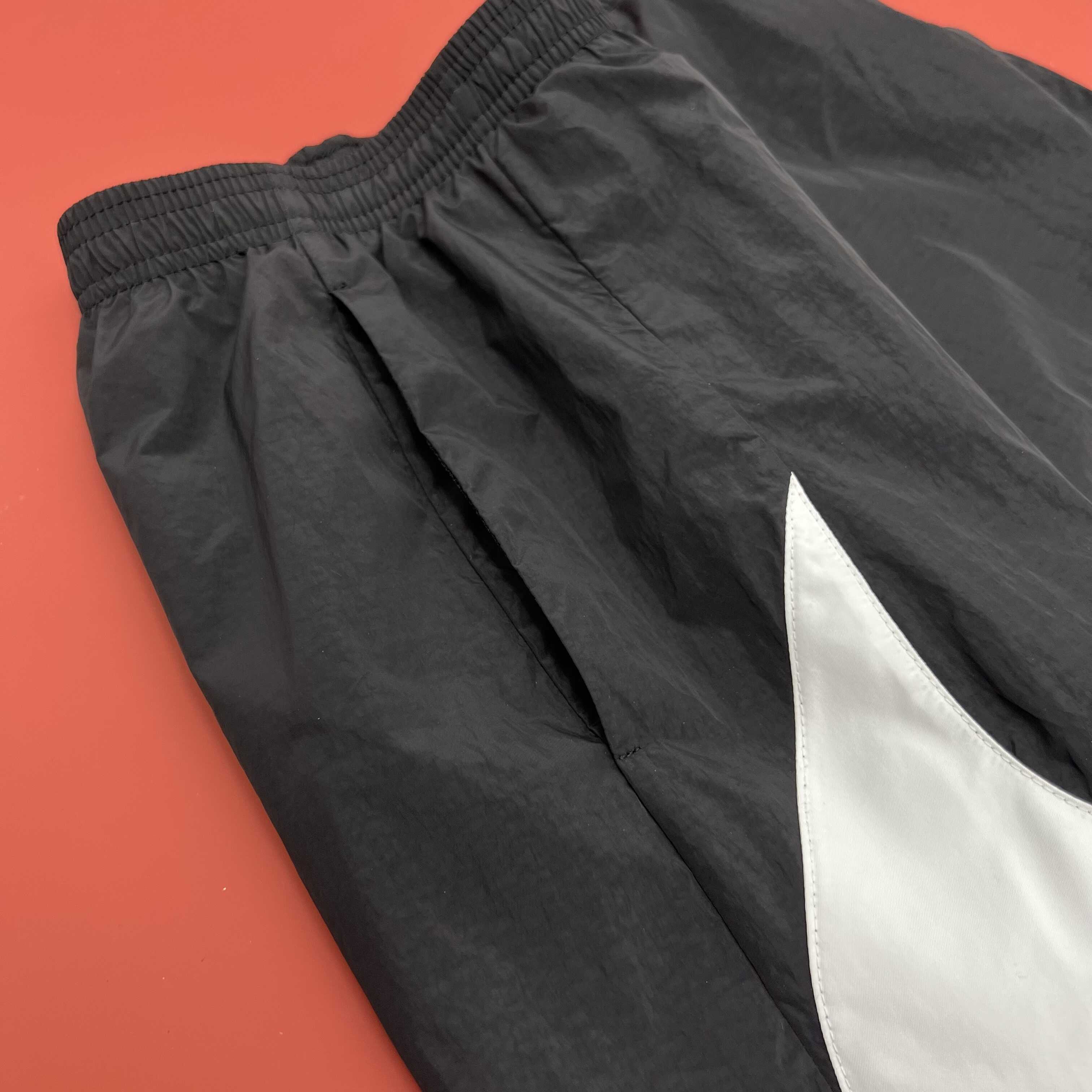 Quần Short Thể Thao Nam Nike Big Swoosh Woven Classic