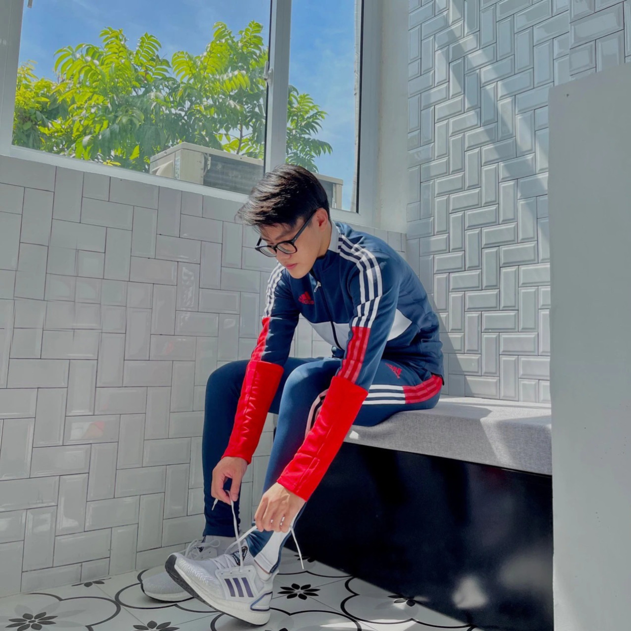 Bộ Quần Áo Thể Thao Adidas Men's Tiro Track - Navy/red