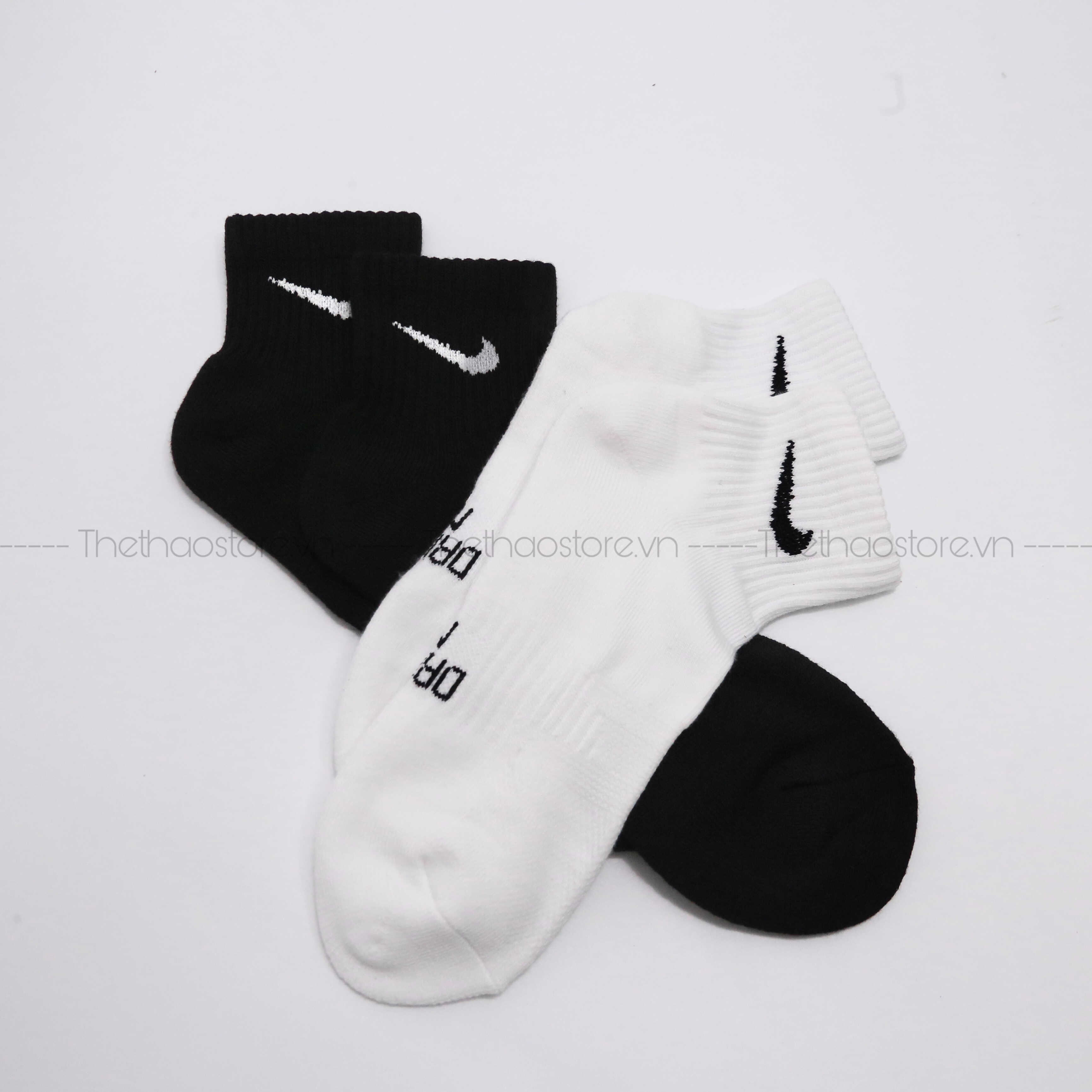 Vớ/ Tất Nike Everyday Plus Cushioned Cổ Trung - SX7667 100