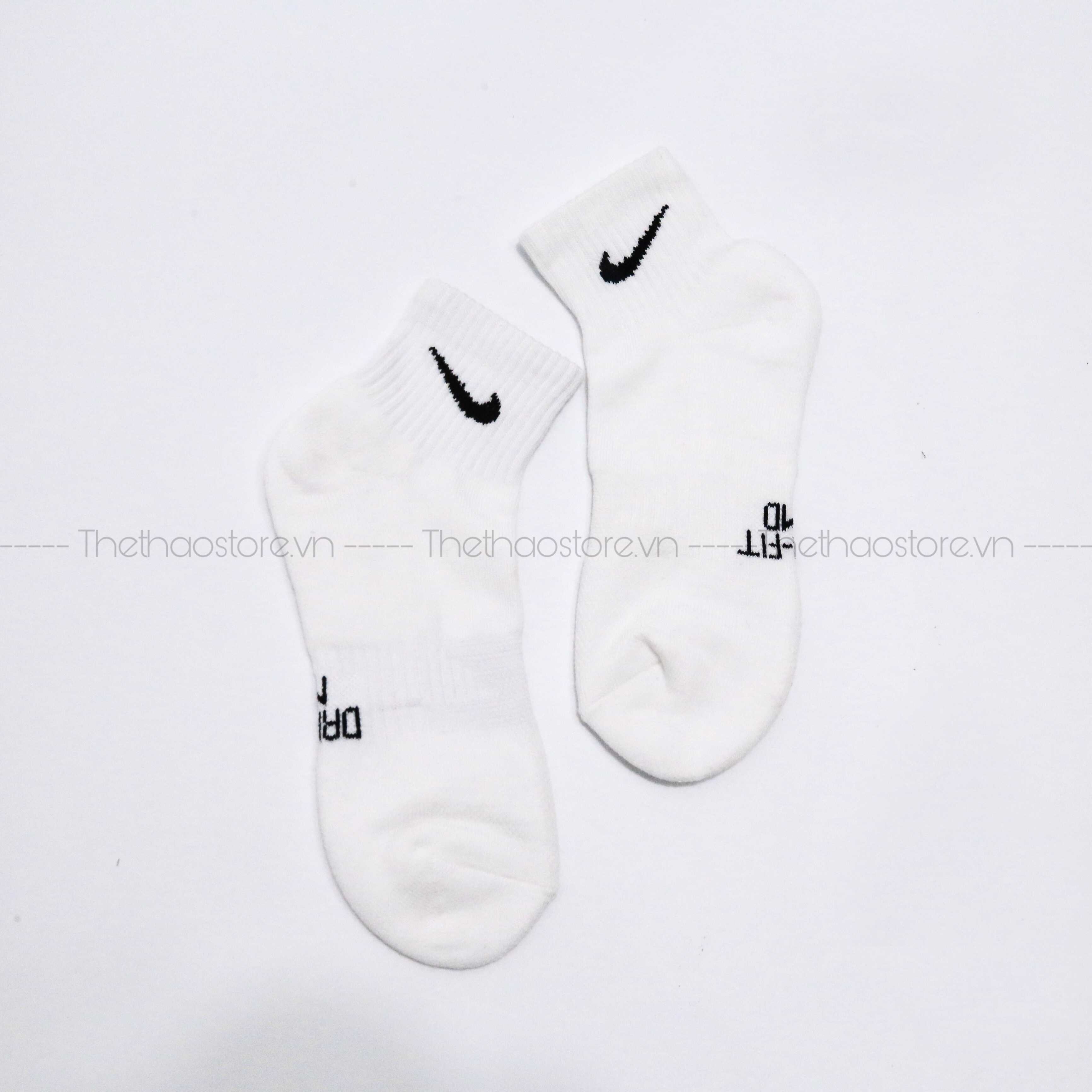 Vớ/ Tất Nike Everyday Plus Cushioned Cổ Trung - SX7667 100