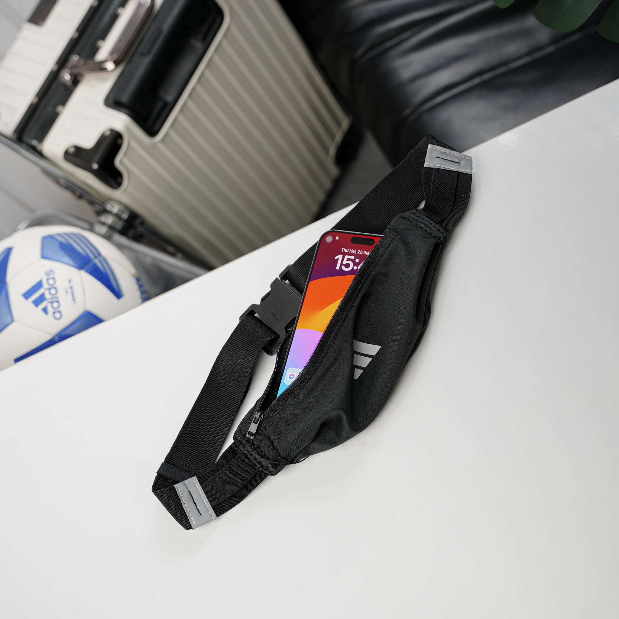 Túi Đeo Hông Chạy Bộ Adidas Running Gear Waist Bag HI3486