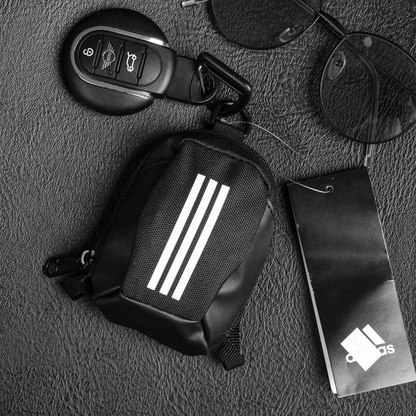 Móc khóa balo mini Adidas Tiny Bag FQ2449 Thời Trang Thể Thao dành cho cả nam và nữ