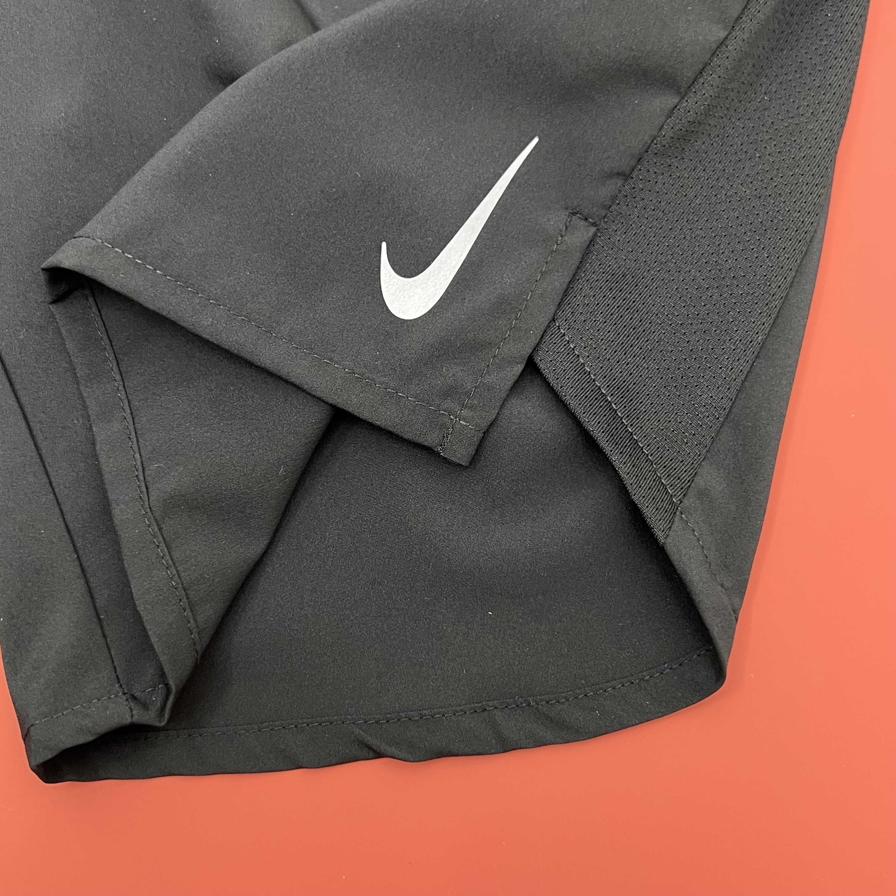 Quần Short Thể Thao Nam Nike Challenger Running