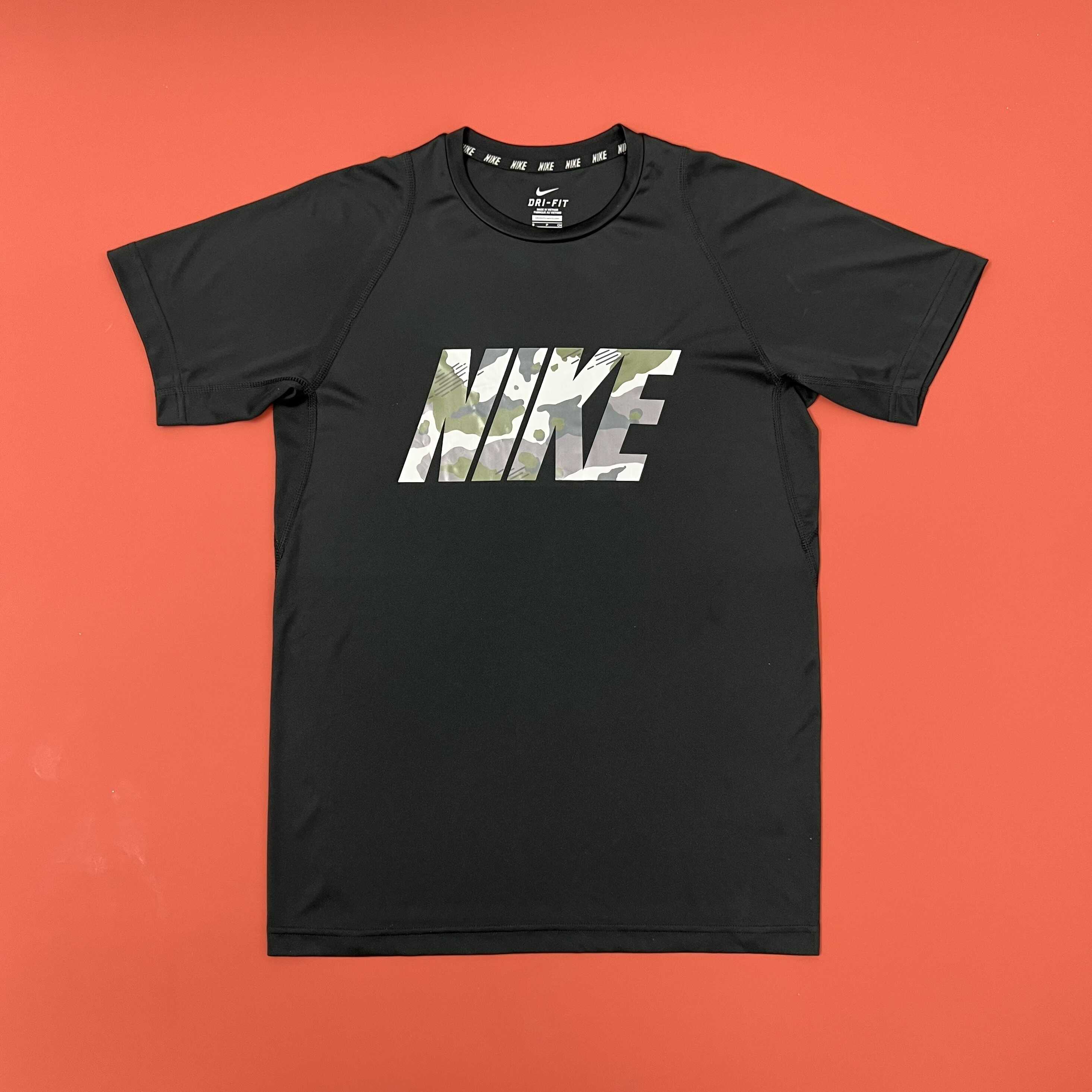 Áo Thun Thể Thao Nam Nike Training Graphic Camo Tee