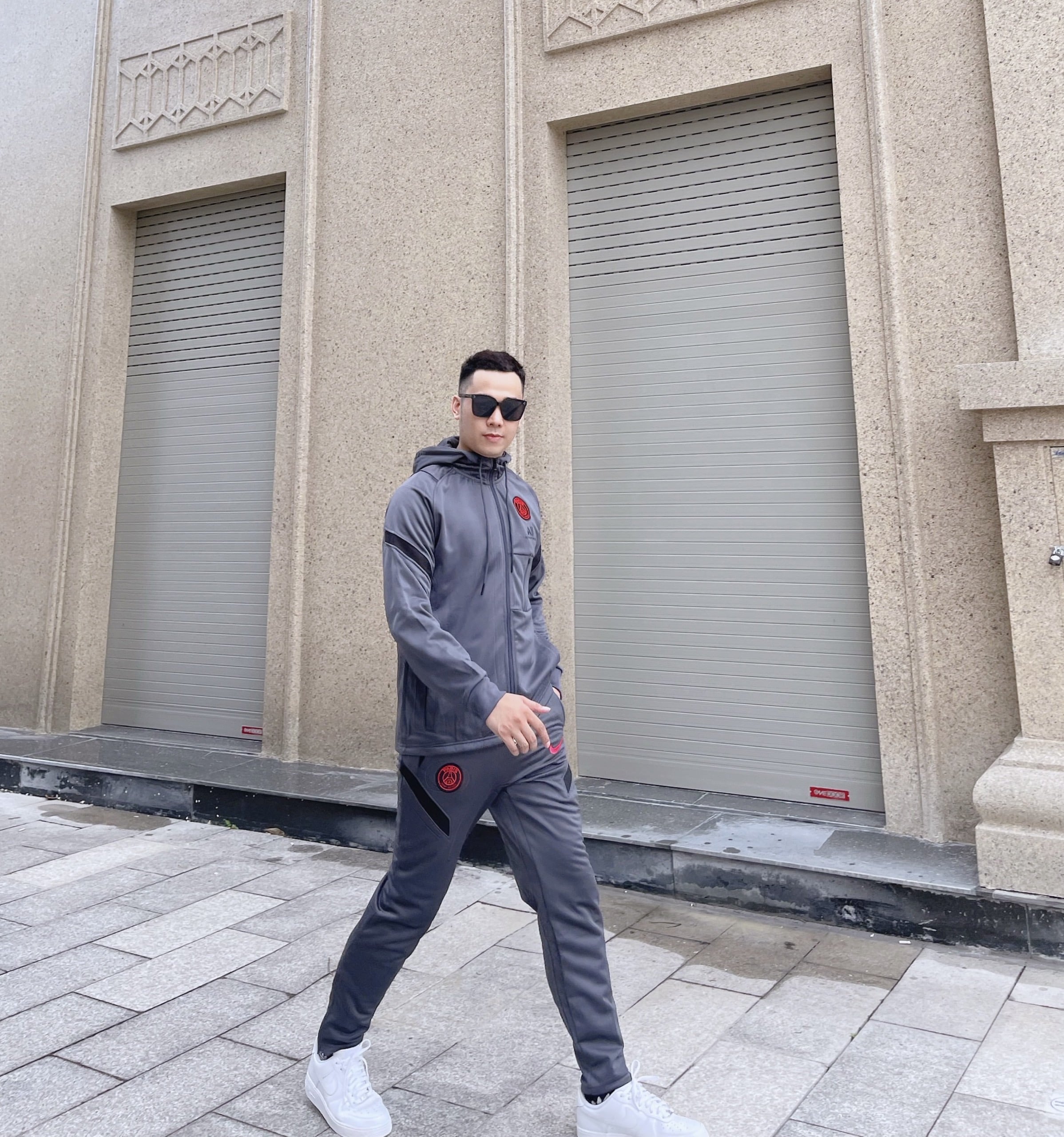 Bộ Quần Áo Thể Thao Nam Nike PSG Strike Gris Rouge