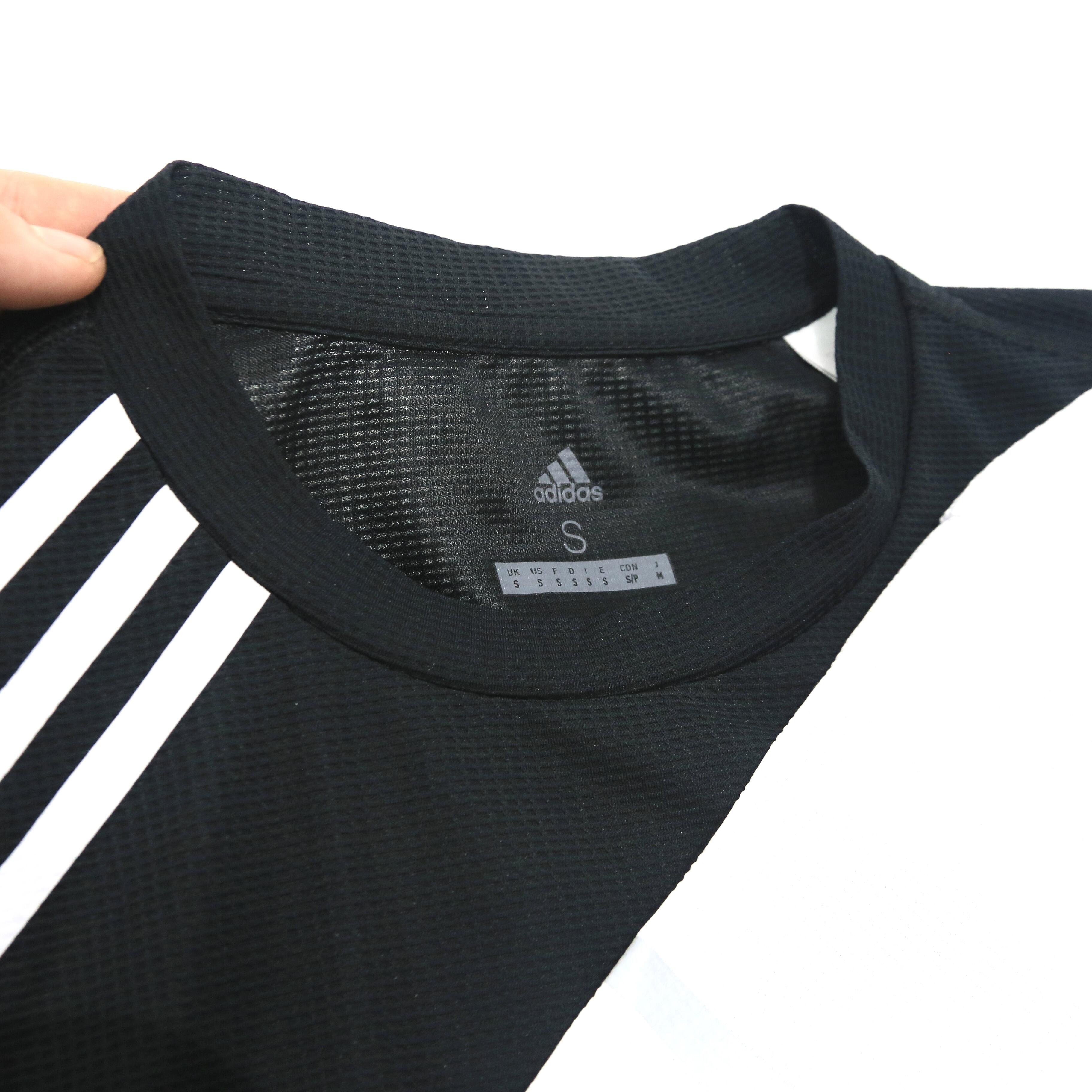 Áo Thun Thể Thao Nam Adidas Run IT 3-Strips - ED9294 FK1592