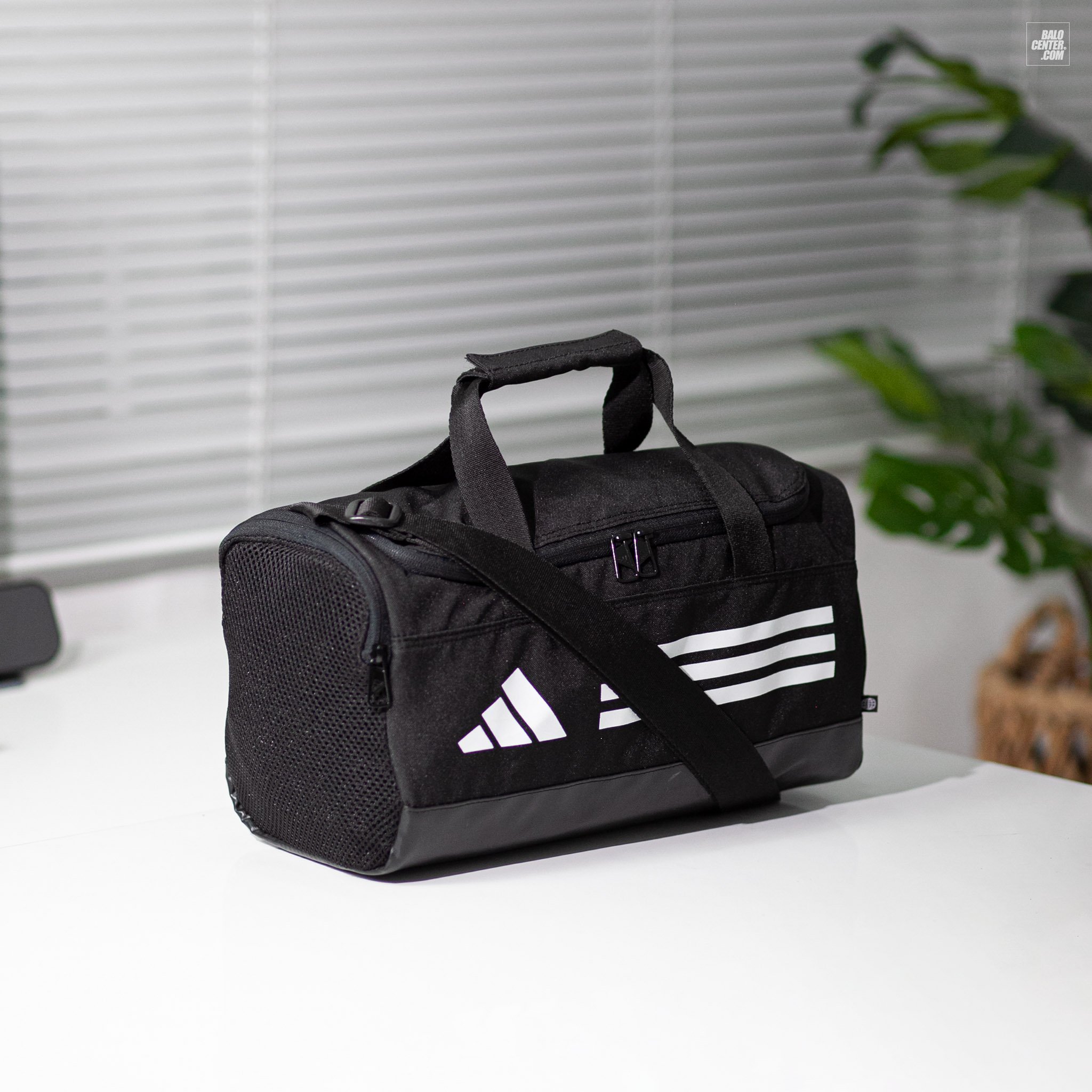 Túi Trống Gym - Thể Thao - Du lịch Adidas Essentials Training Duffel Bag Extra Small - HT4748