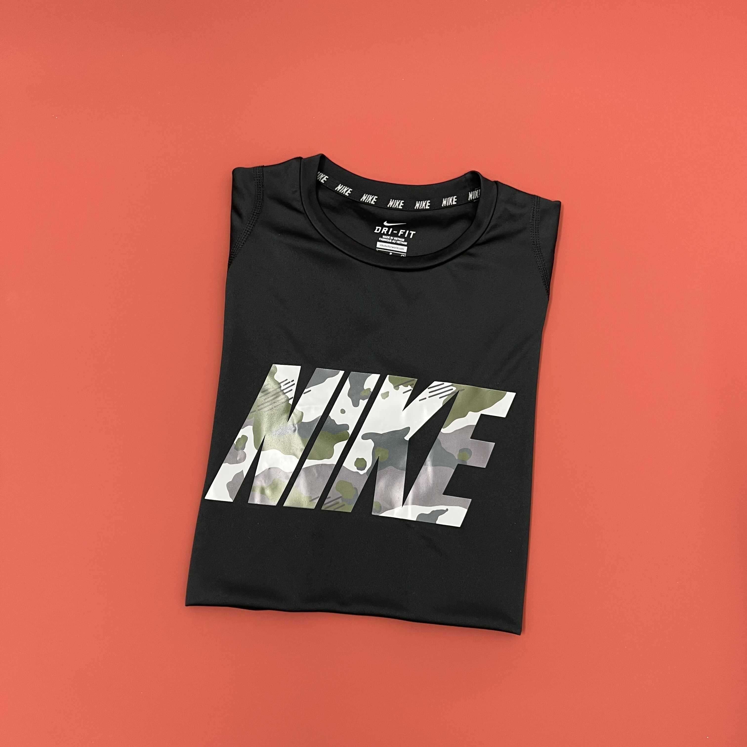 Áo Thun Thể Thao Nam Nike Training Graphic Camo Tee