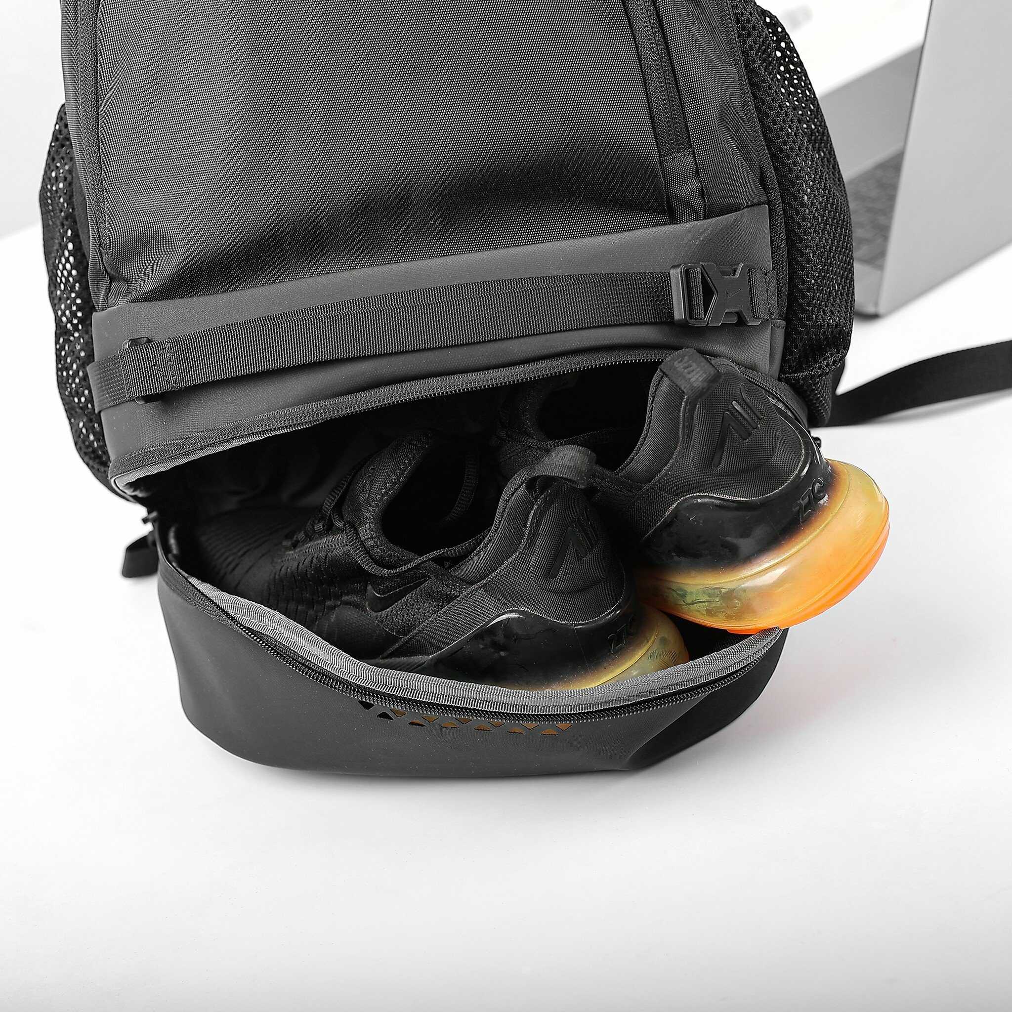 Balo Nike Vapor Select Baseball Backpack (30L) N1008805-091