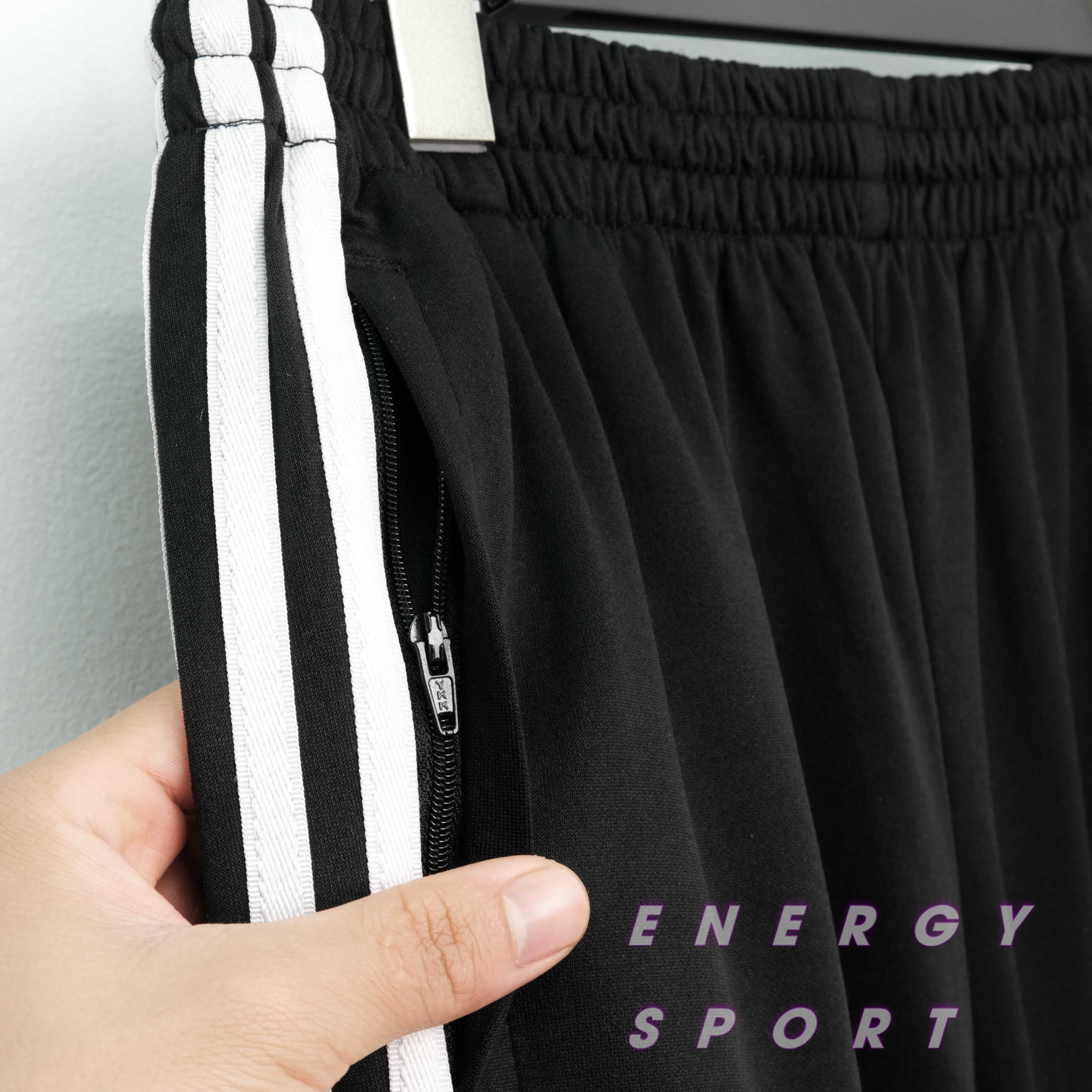 Quần Jogger Thể Thao Unisex Nam Nữ Adidas Adicolor Classics SST Track Pant - Màu Đen