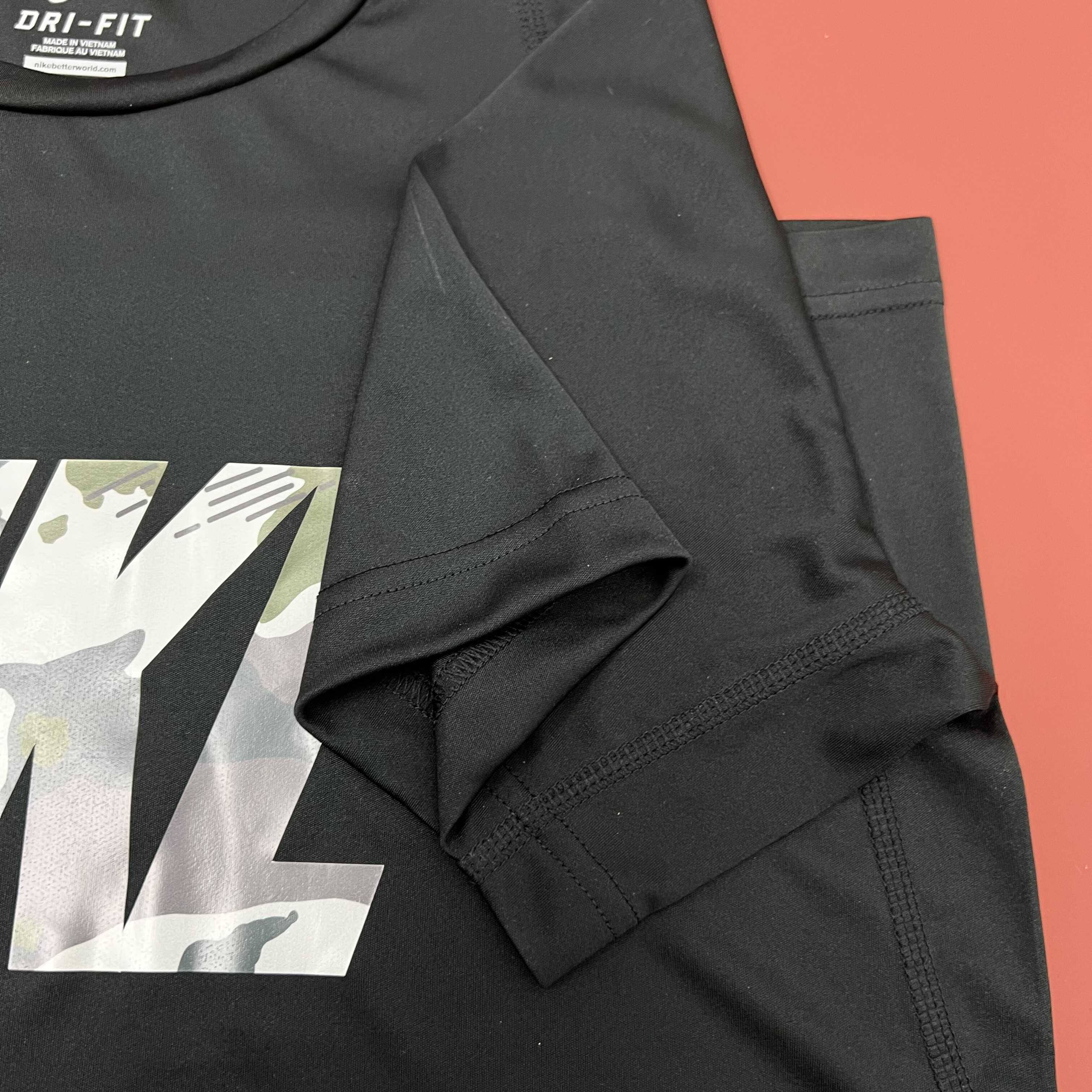 Áo Thun Thể Thao Nam Nike Training Graphic Camo Tee