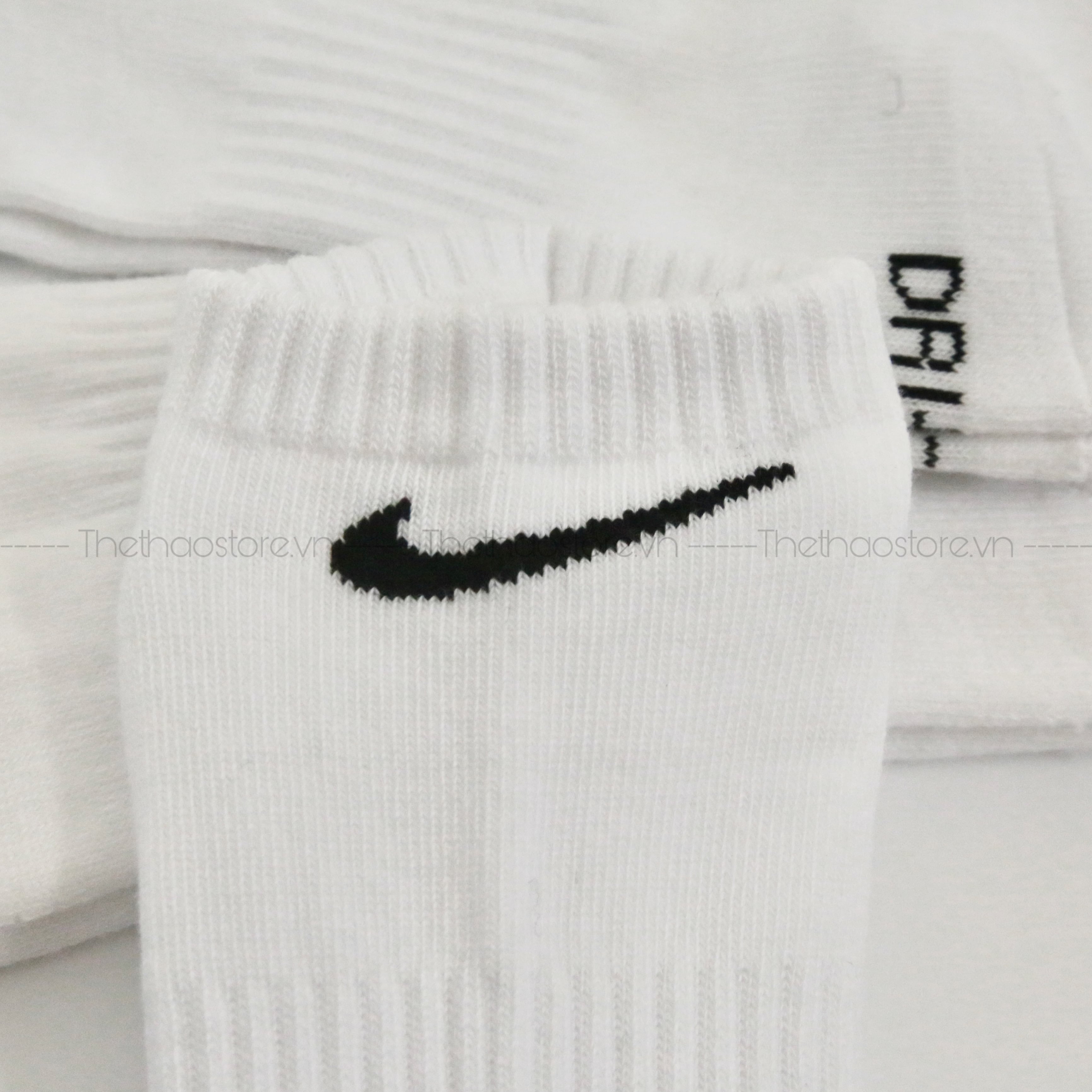 Vớ/ Tất Nike Everyday Plus Cushioned Cổ Thấp - SX6898 100