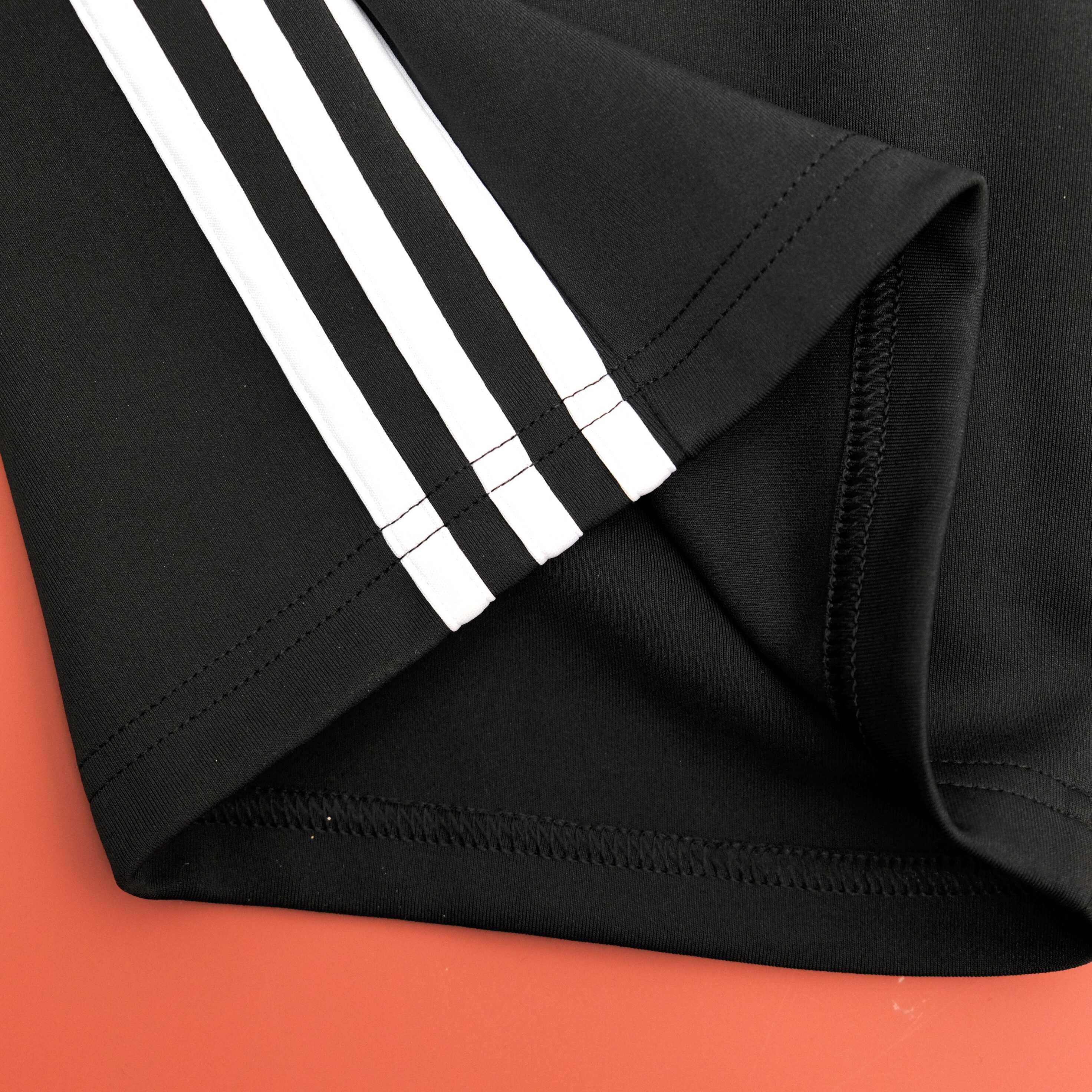 Quần Short Thể Thao Nam Adidas 3 Sọc Essentials - Đen