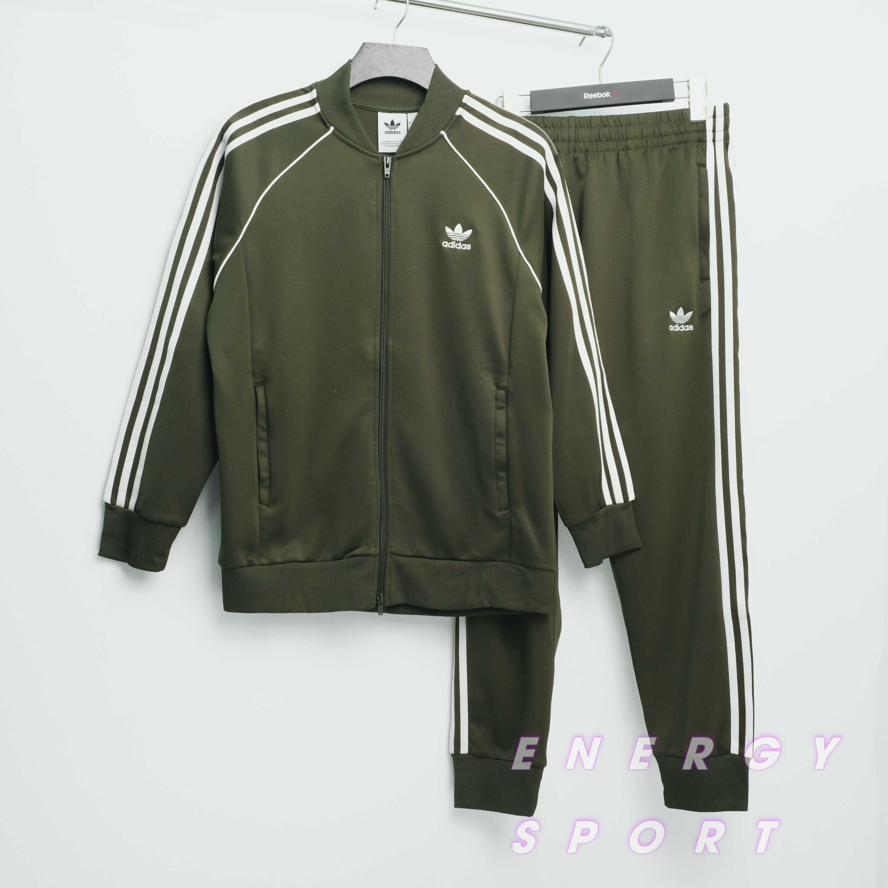Bộ Quần Áo Thể Thao Unisex Adidas Adicolor Classics SST Track - Xanh Rêu