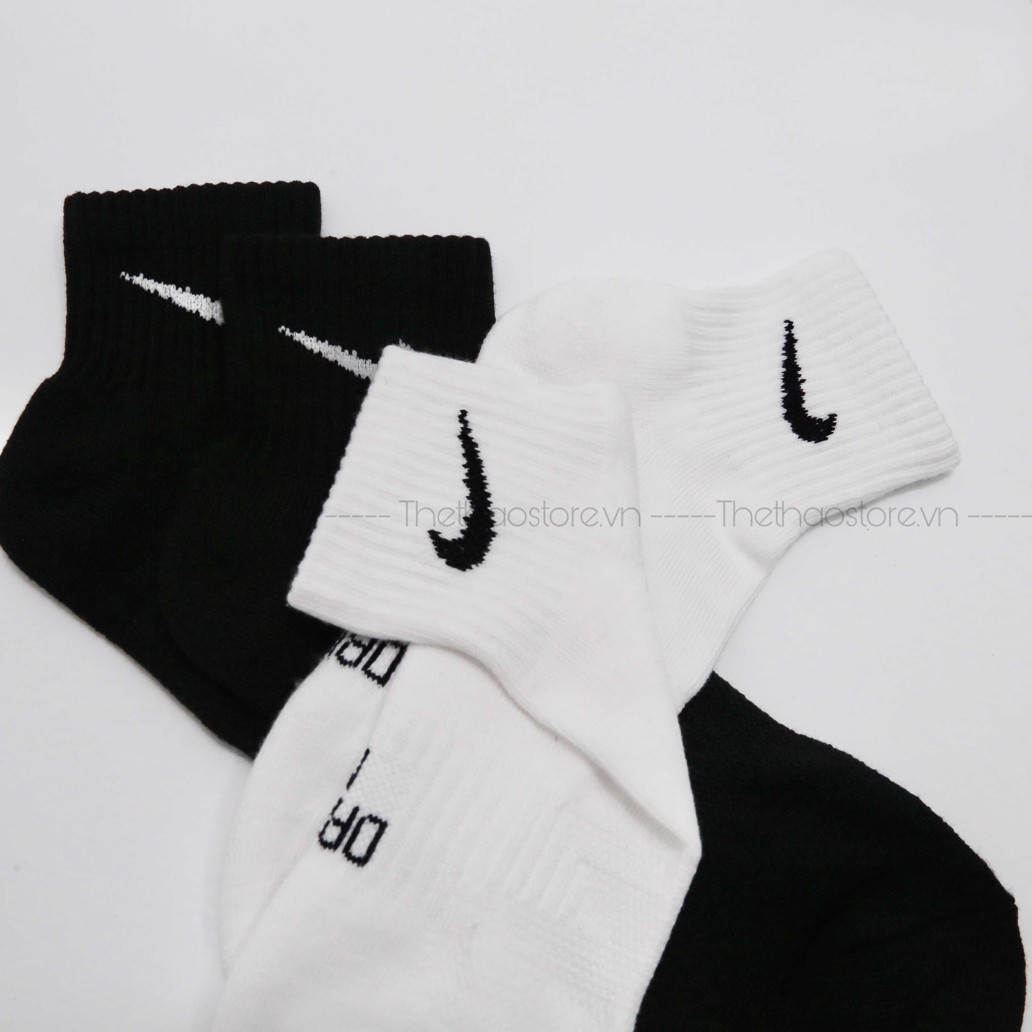 Vớ/ Tất Nike Everyday Plus Cushioned Cổ Trung - SX7667 100