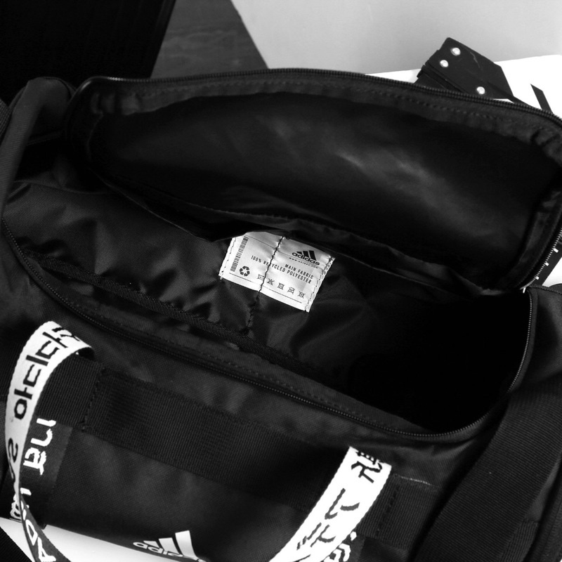 Túi Trống Thể Thao - Gym - Du Lịch Tiện Ích Adidas Duffel Bag Small - IP9861