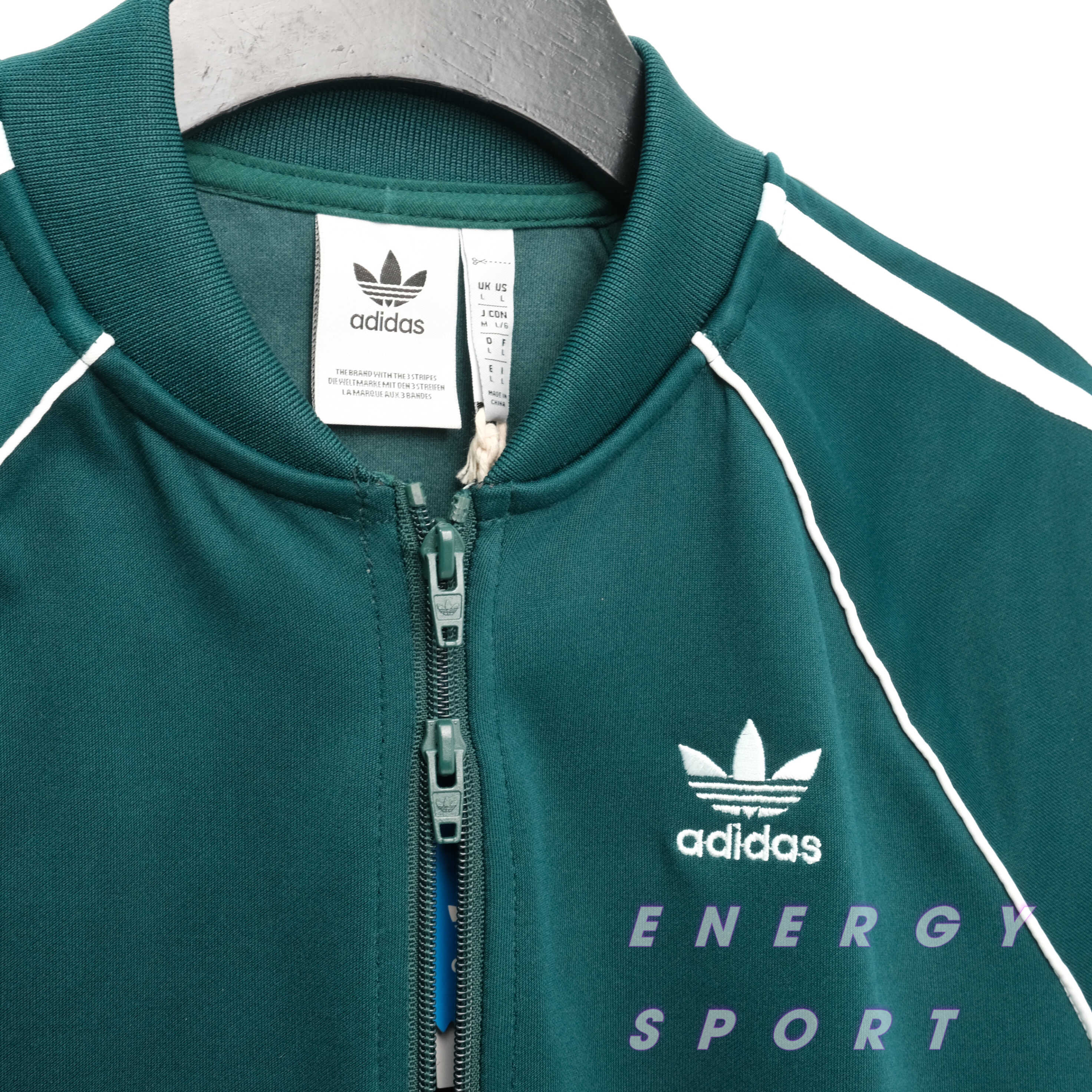 Bộ Quần Áo Thể Thao Unisex Nam Nữ Adidas Adicolor Classic Primeblue SST Track - Màu Xanh