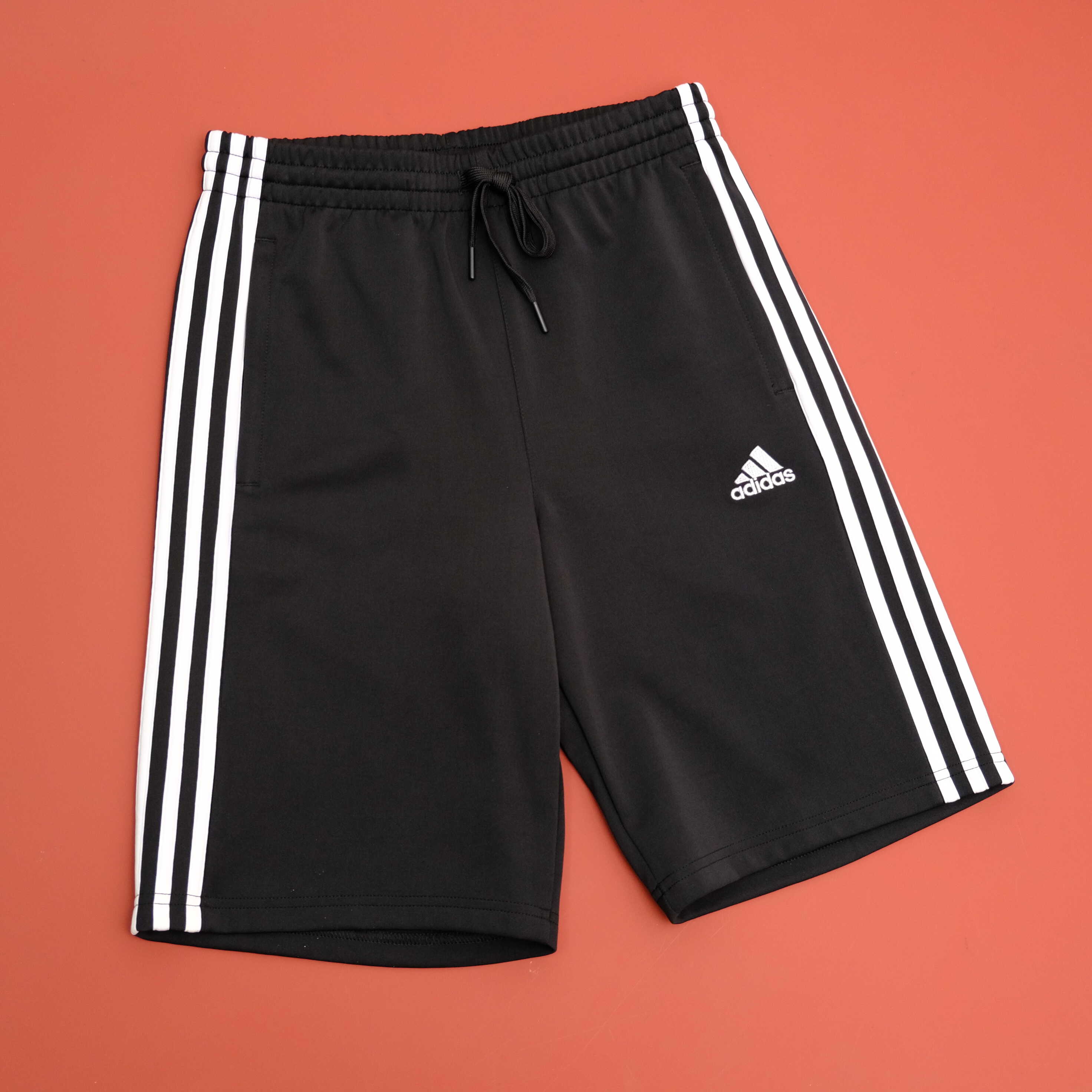 Quần Short Thể Thao Nam Adidas 3 Sọc Essentials - Đen