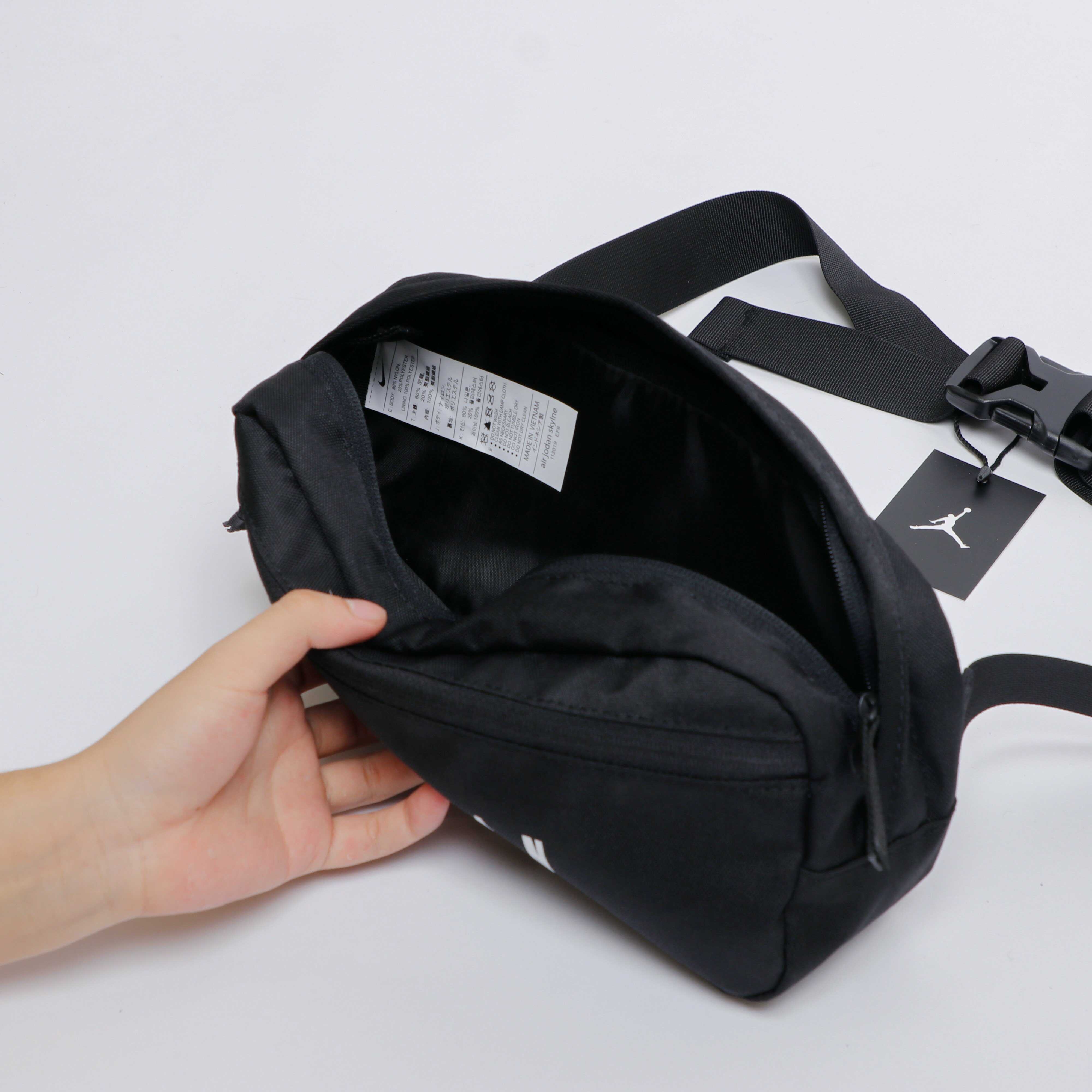 Túi Đeo Chéo Nike Jordan Jumpman Air Croossbody Bag