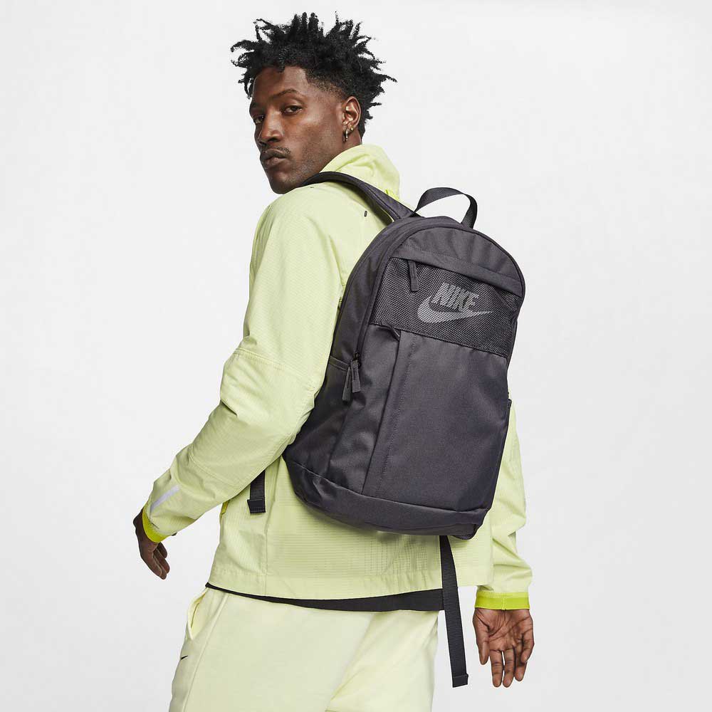 nike slim backpack