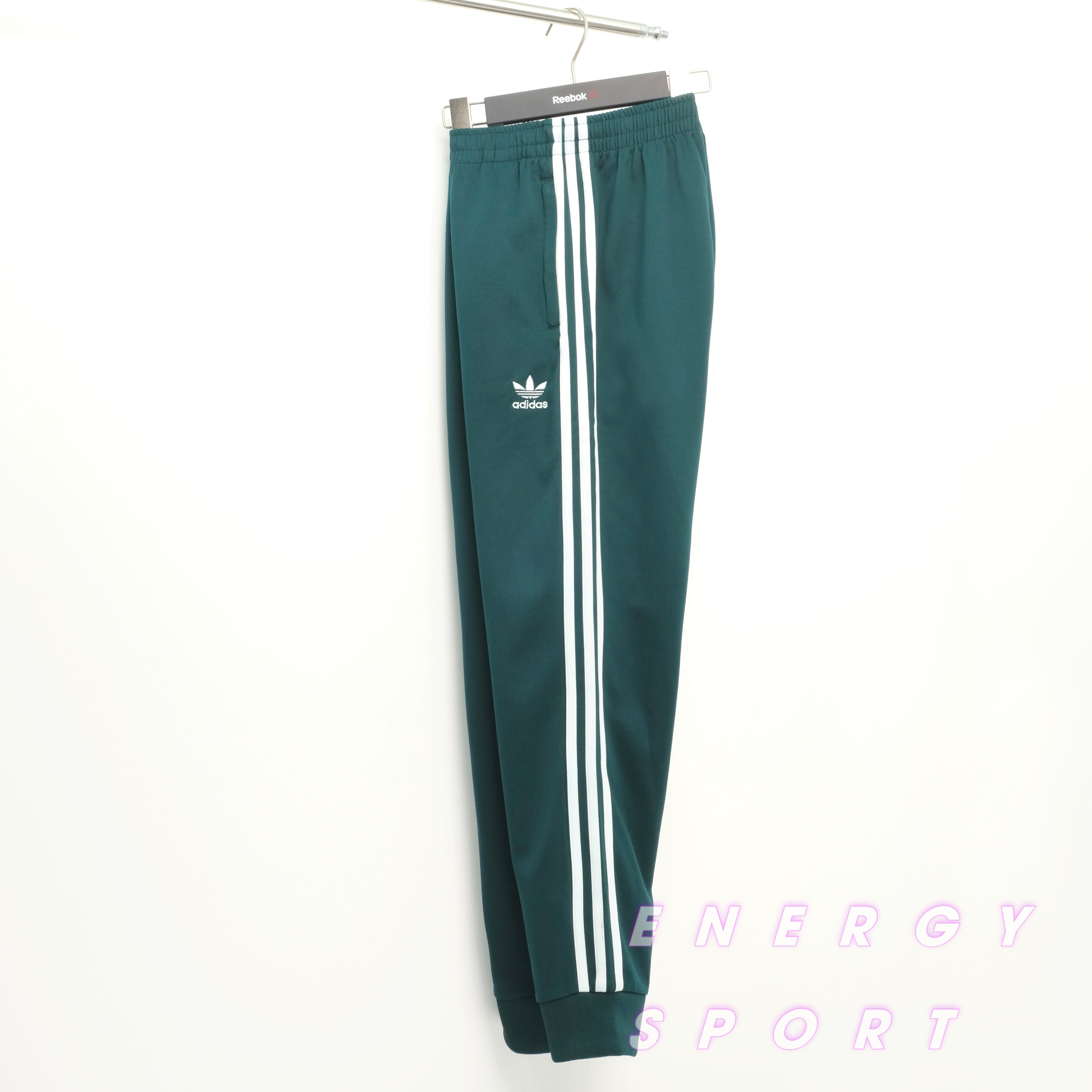 Bộ Quần Áo Thể Thao Unisex Nam Nữ Adidas Adicolor Classic Primeblue SST Track - Màu Xanh