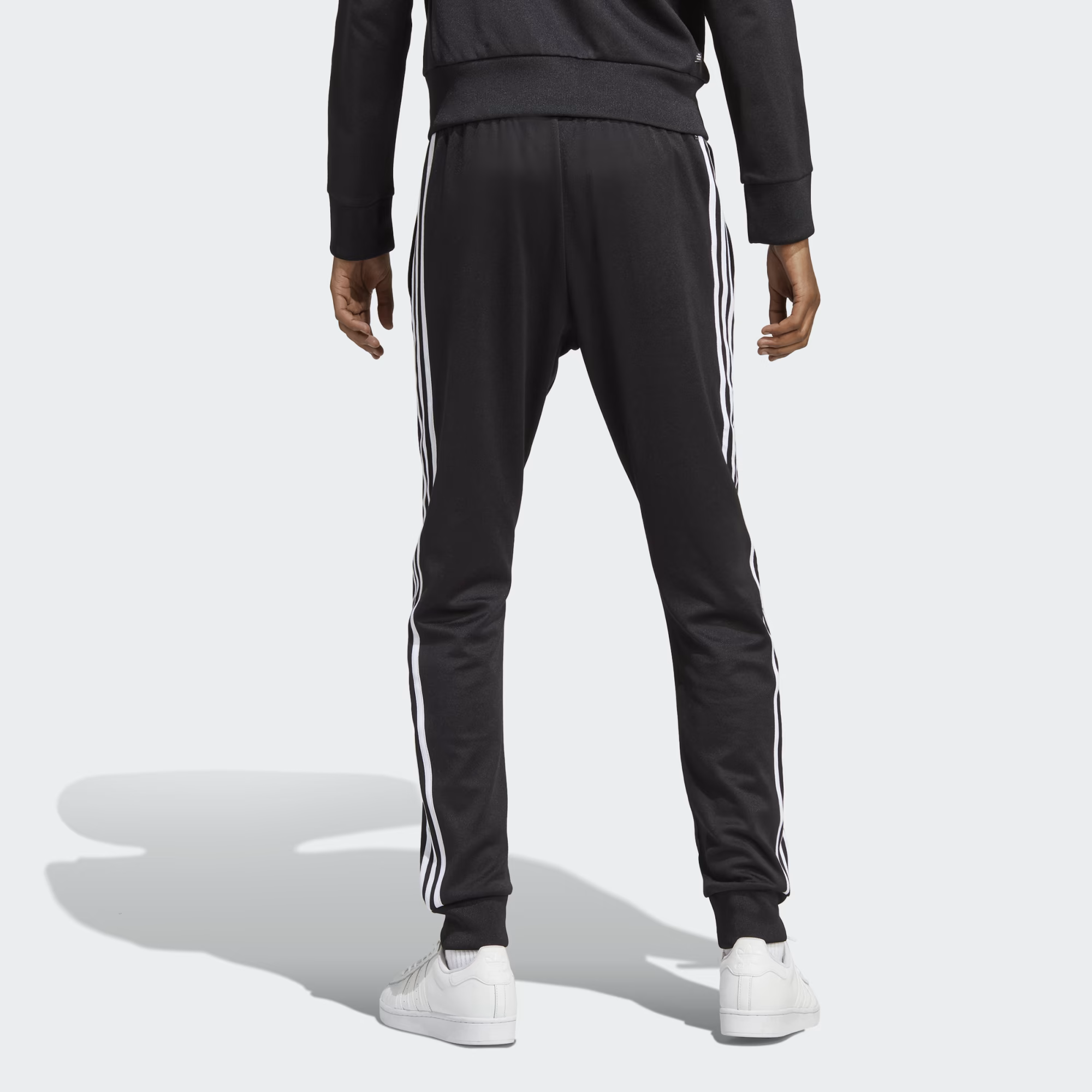 Quần Jogger Thể Thao Unisex Nam Nữ Adidas Adicolor Classics SST Track Pant - Màu Đen