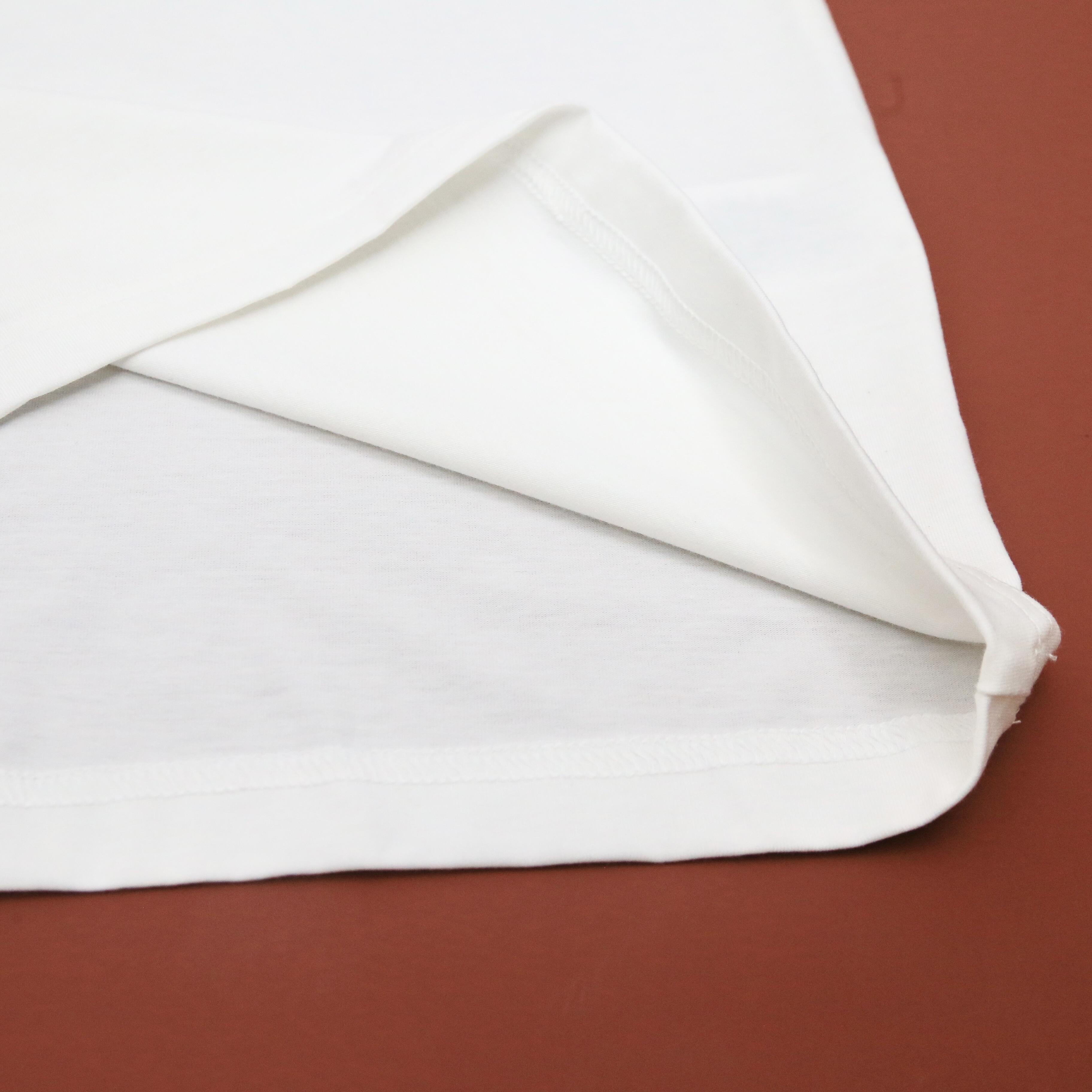 Áo Thun Unisex Reebok Classic Logo Alter the Icons Tee - EK1749