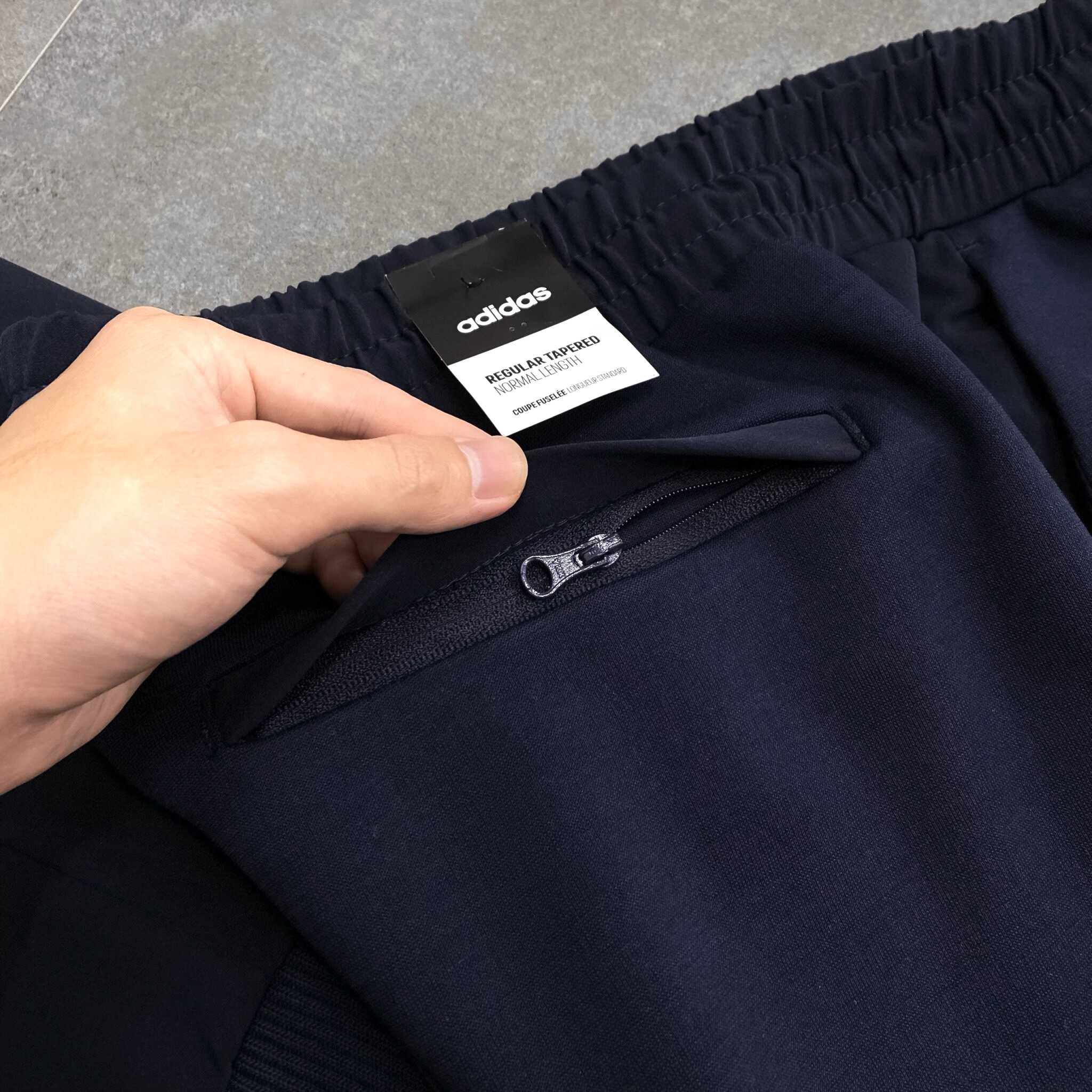 Áo Khoác Bomber Thể Thao Unisex Adidas VRCT Jacket Navy - GK4874