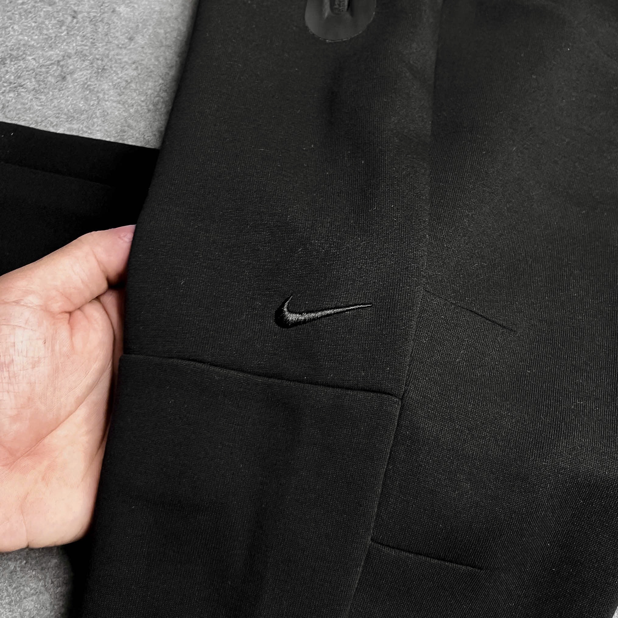 Quần Dài Thể Thao Nike Sportswear Tech Fleece Joggers 2024 HV0959-010