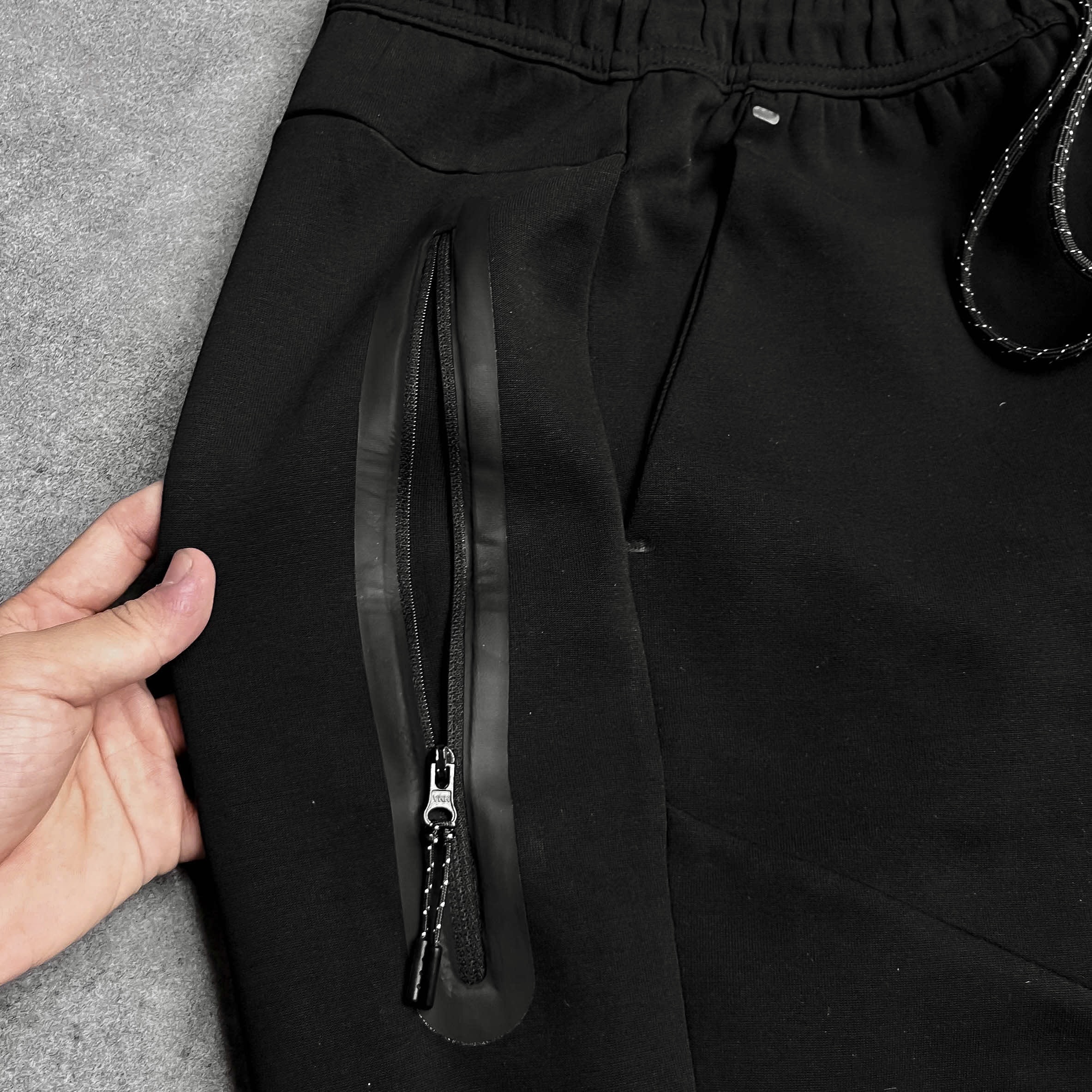 Quần Dài Thể Thao Nike Sportswear Tech Fleece Joggers 2024 HV0959-010