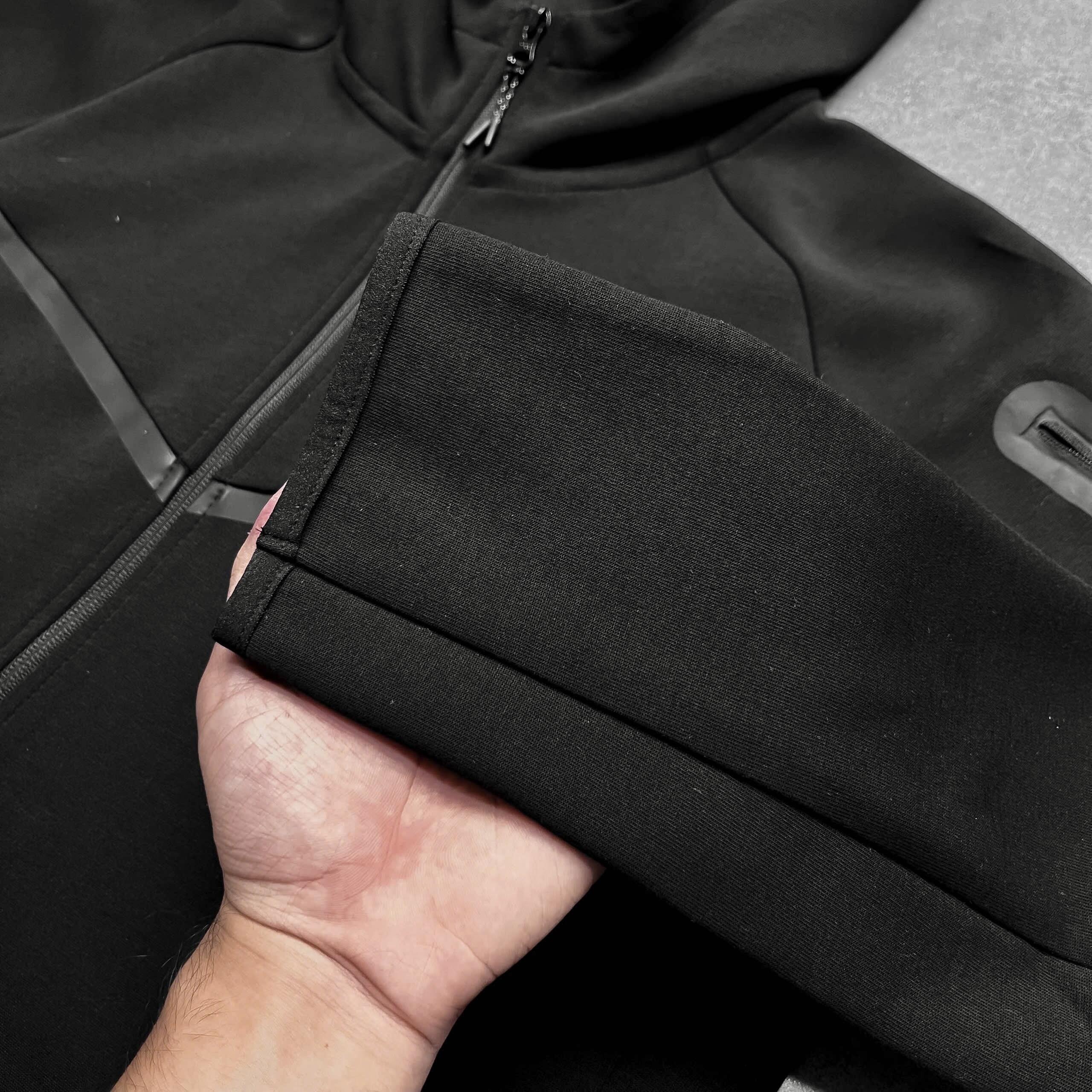 Áo Khoác Thể Thao Nike Tech Full-Zip Windrunner Hoodie 2024 HV0949-010