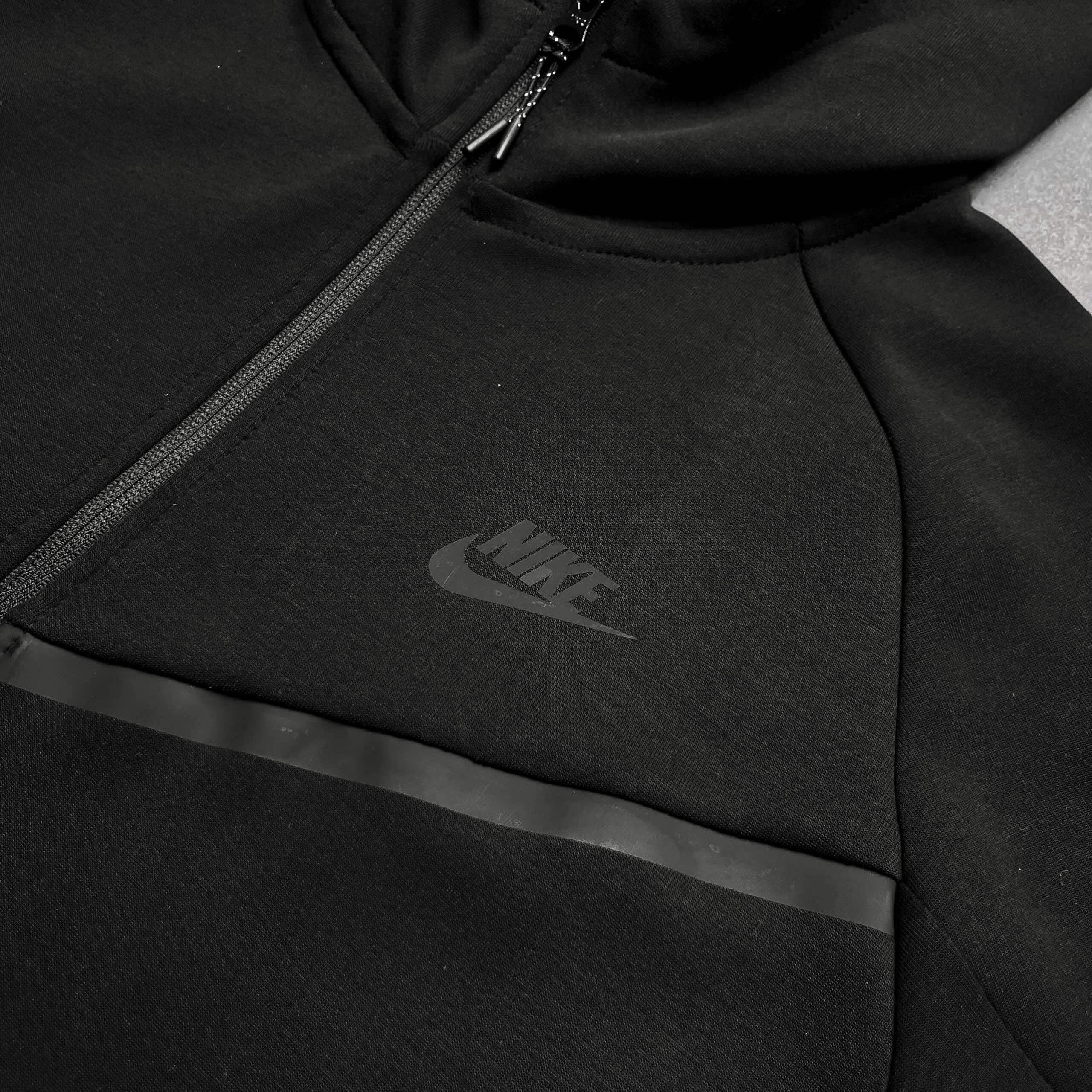 Áo Khoác Thể Thao Nike Tech Full-Zip Windrunner Hoodie 2024 HV0949-010