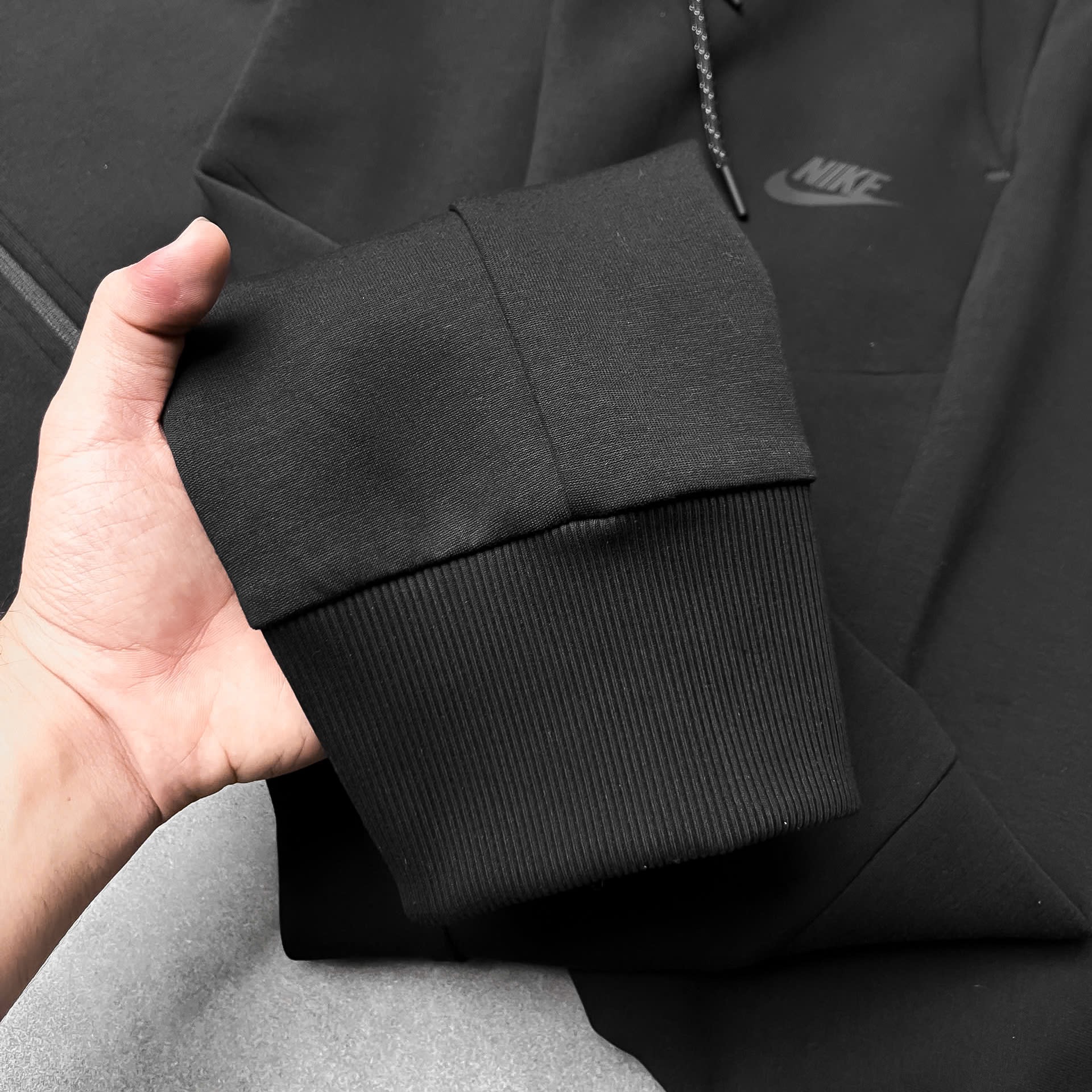 Quần Dài Thể Thao Nike Sportswear Tech Fleece Joggers 2024 HV0959-010