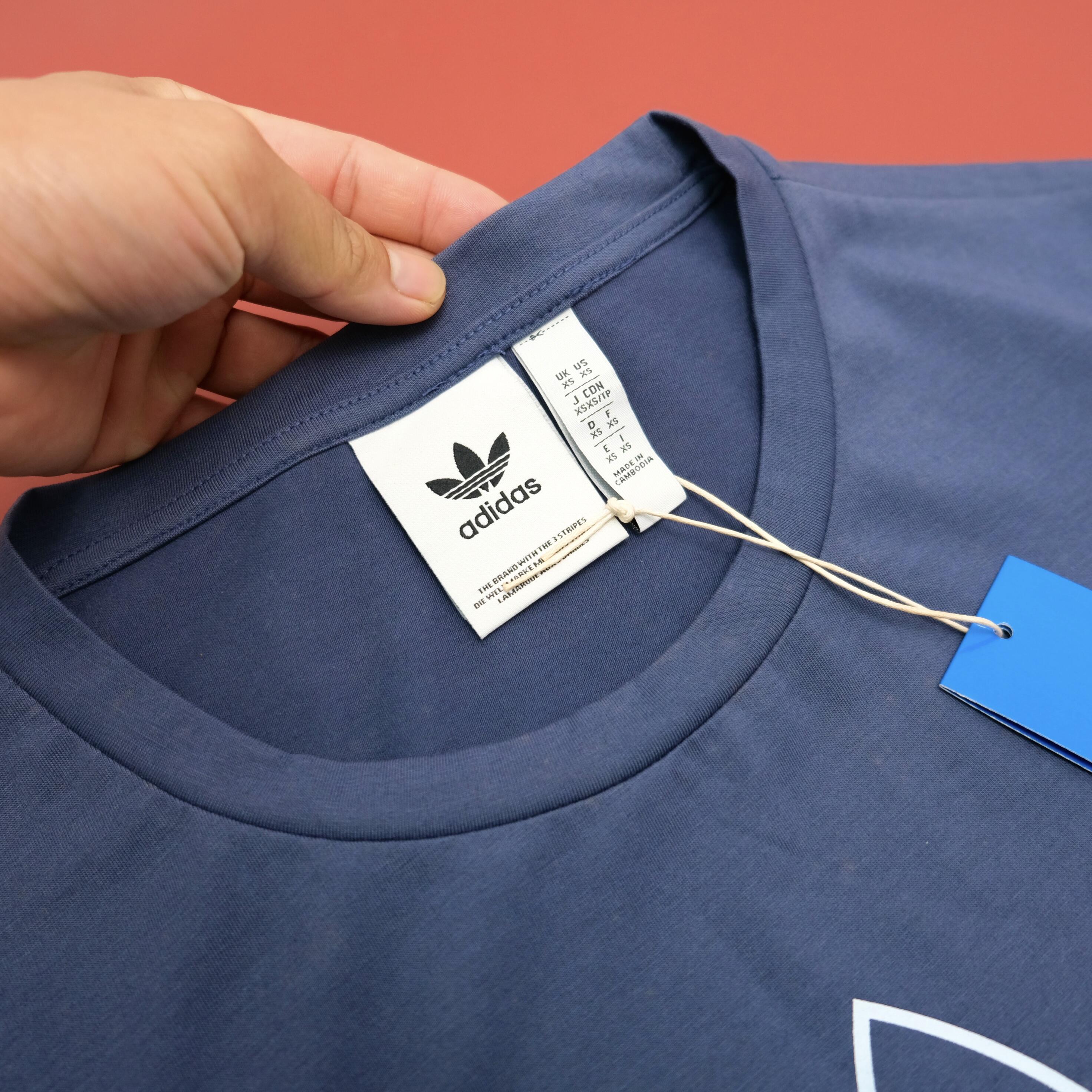 Áo Thun Cộc Tay Unisex Adidas Outline