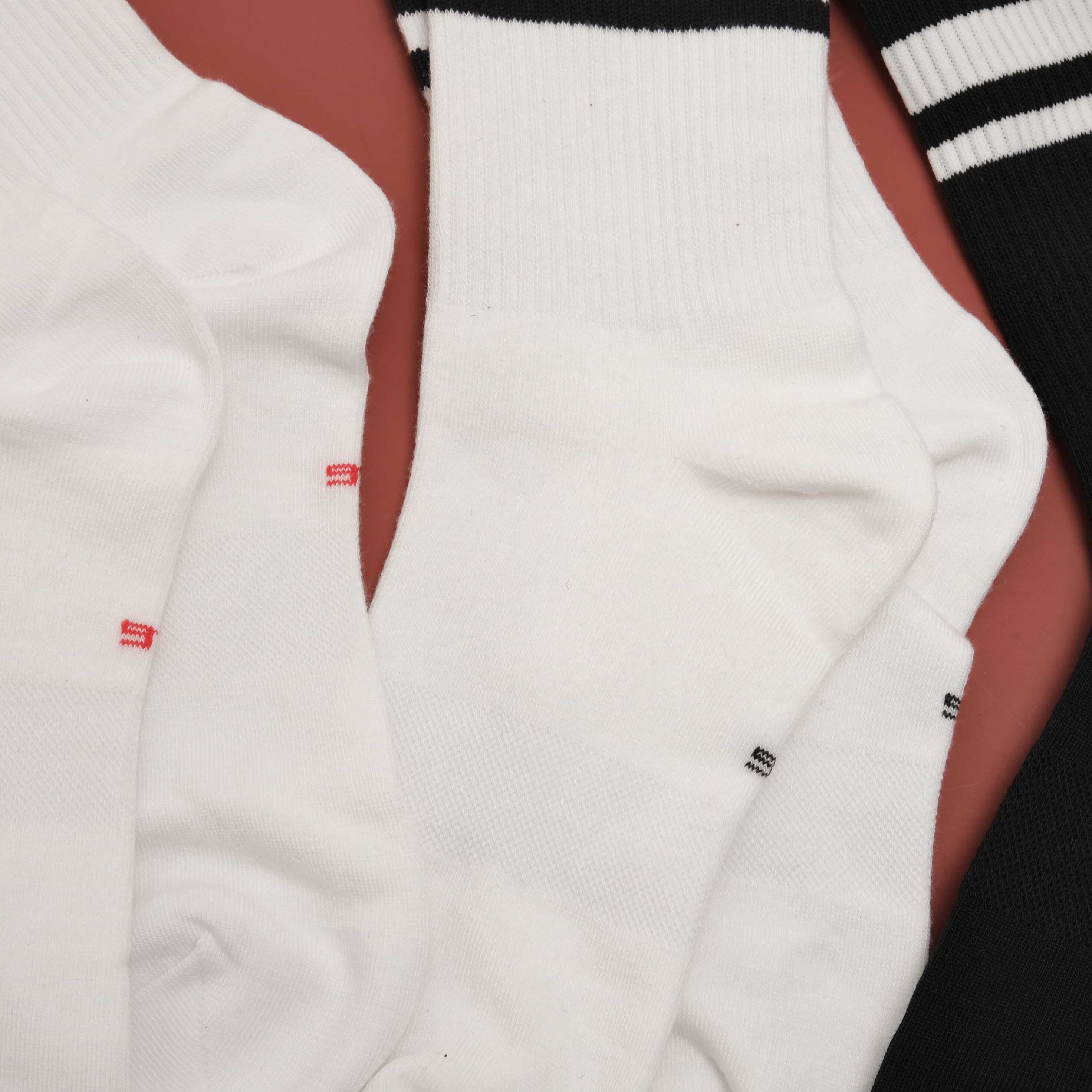 Vớ/ Tất Nike Sportswear Dri-FIT Everyday Essential DX5089 102