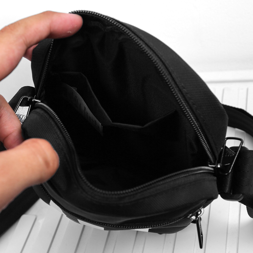 Túi Đeo Chéo Thời Trang Thể Thao Unisex Nam Nữ Adidas Shoulder Essentials Mini Bag - GN1928