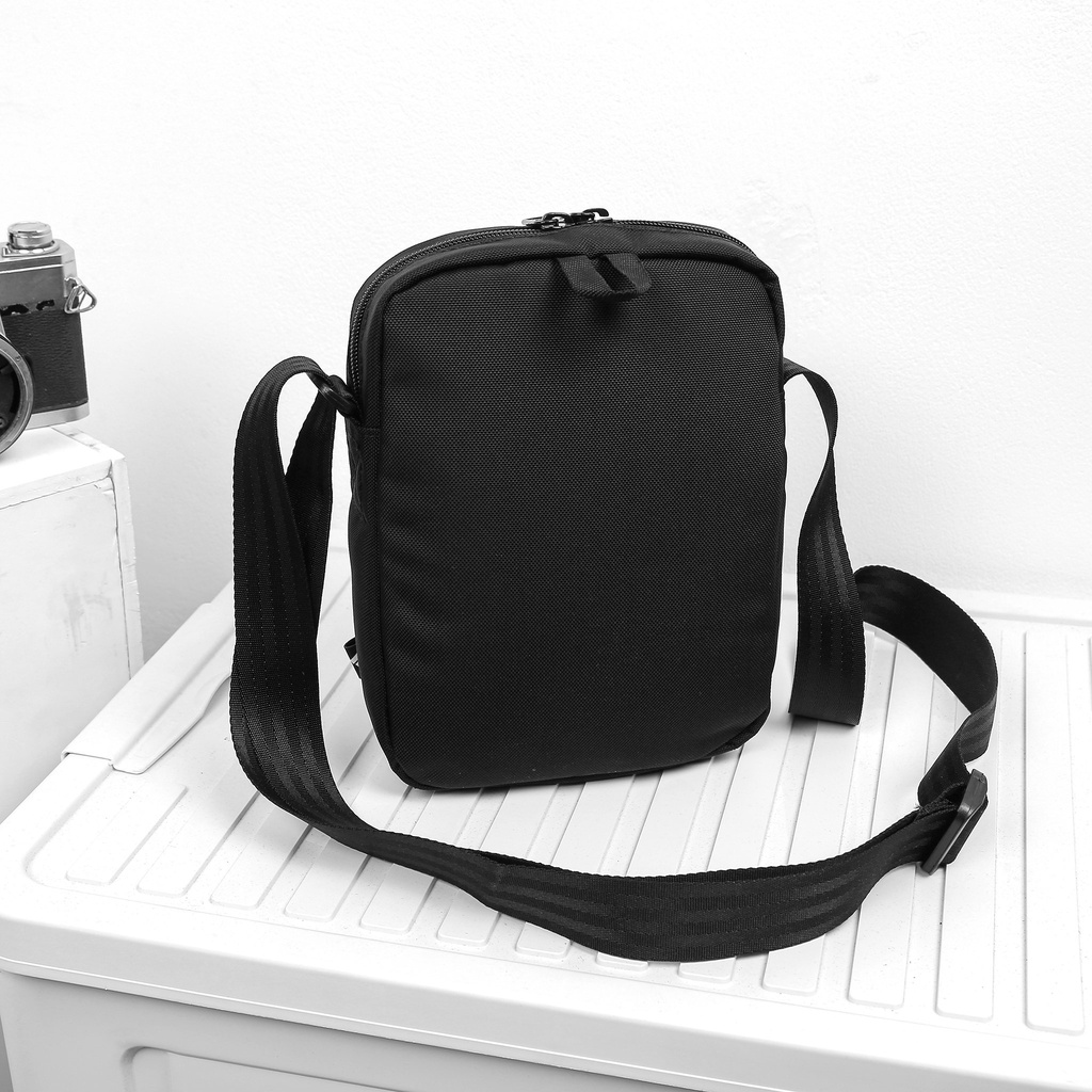 Túi Đeo Chéo Thời Trang Thể Thao Unisex Nam Nữ Adidas Shoulder Essentials Mini Bag - GN1928