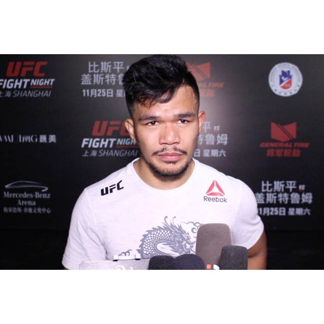Áo Thun Cộc Tay Thể Thao - Gym - Boxing - Moay Thái Reebok UFC SHANGHAI