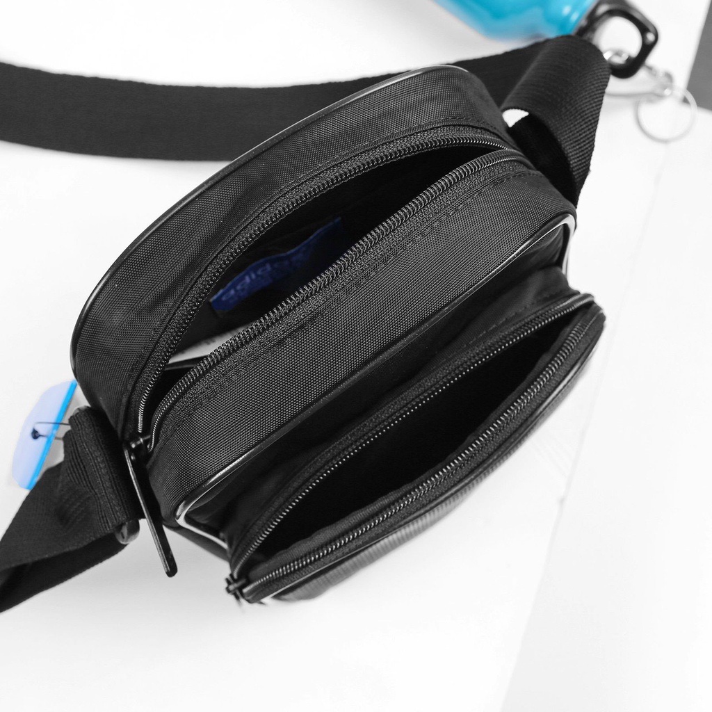 Túi Đeo Chéo Thời Trang Thể Thao Adidas Originals Classic Mini Sport Bag