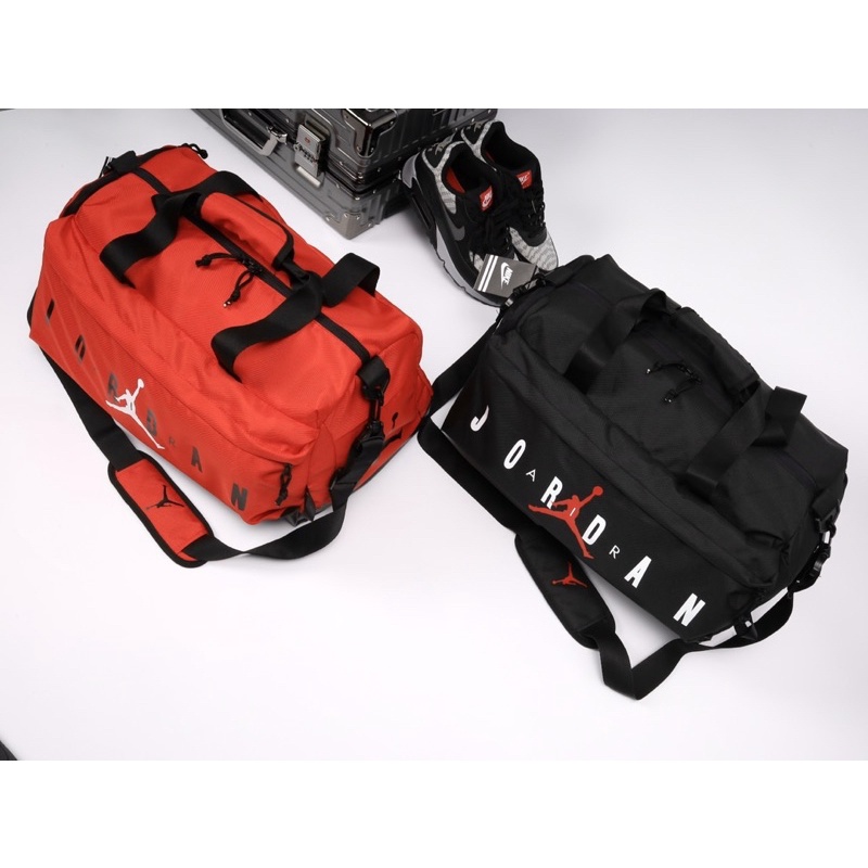 Túi Trống Thể Thao - Gym - Du Lịch Tiện Ích Nike Air Jordan Velocity Duffle Bag SM0168-R78