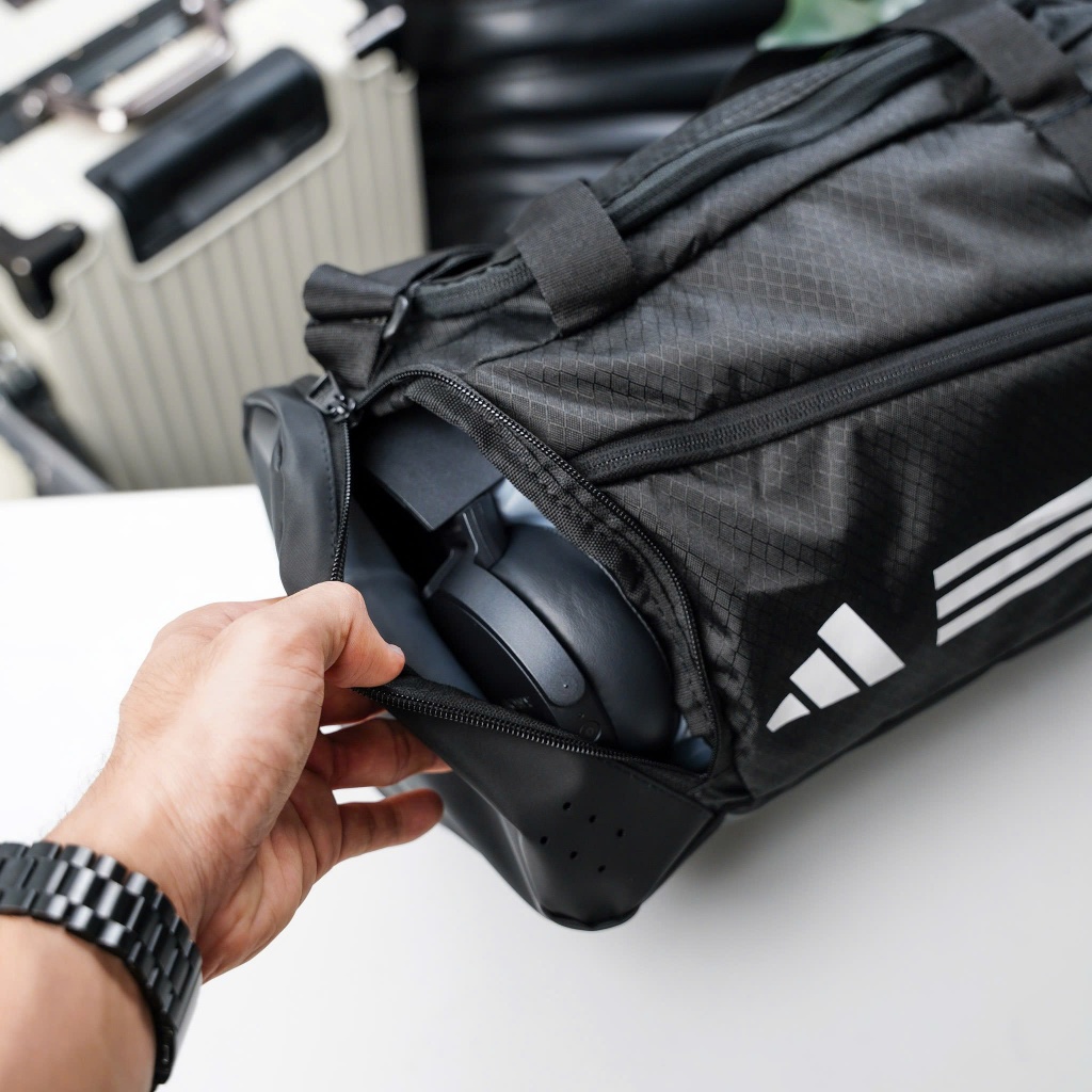 Túi Trống Thể Thao - Gym - Du Lịch Tiện Ích Adidas Duffel Bag Small - IP9861