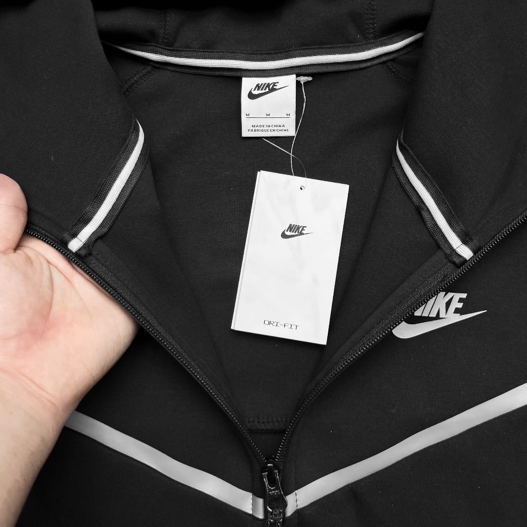 Áo Khoác Thể Thao Nike Tech Fleece Reflective Design Details Full-Zip FZ0754-010