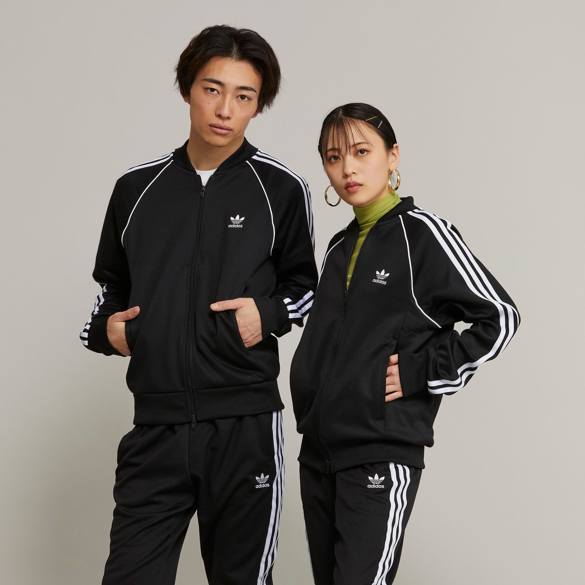 Áo Khoác Bomber Unisex Adidas Adicolor Classics SST Track Jacket - Màu Đen