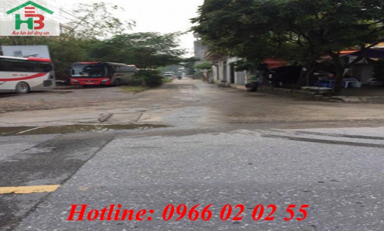 Cần bán mảnh 62m2 tại sát bìa làng phía đông giáp hồ điều hoà Phương Trạch.