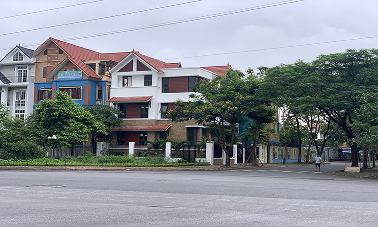 Chính chủ nhờ bán căn biệt thự siêu đẹp khu đô thị Sài Đồng, Long Biên. View trực diện hồ Sài Đồng.