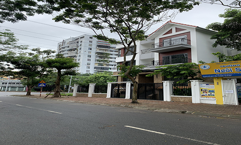 Chính chủ nhờ bán căn biệt thự siêu đẹp khu đô thị Sài Đồng, Long Biên. View trực diện hồ Sài Đồng.