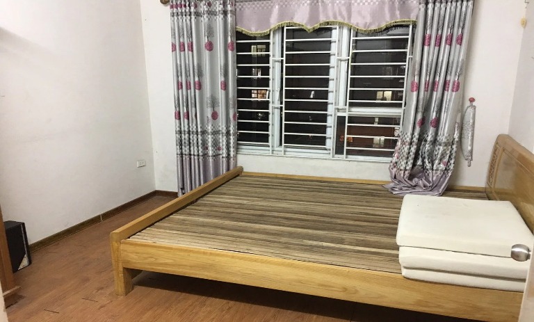 Cần bán căn hộ chung cư tòa D, khu đô thị Đặng Xá Gia Lâm, gần trường cấp 1,2,3, gần chợ.