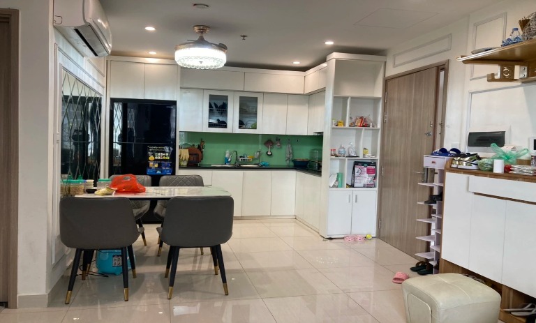 Chính chủ bán căn góc 3PN + 2VS tầng trung tòa S2.16 Vinhomes Ocean Park Gia Lâm.